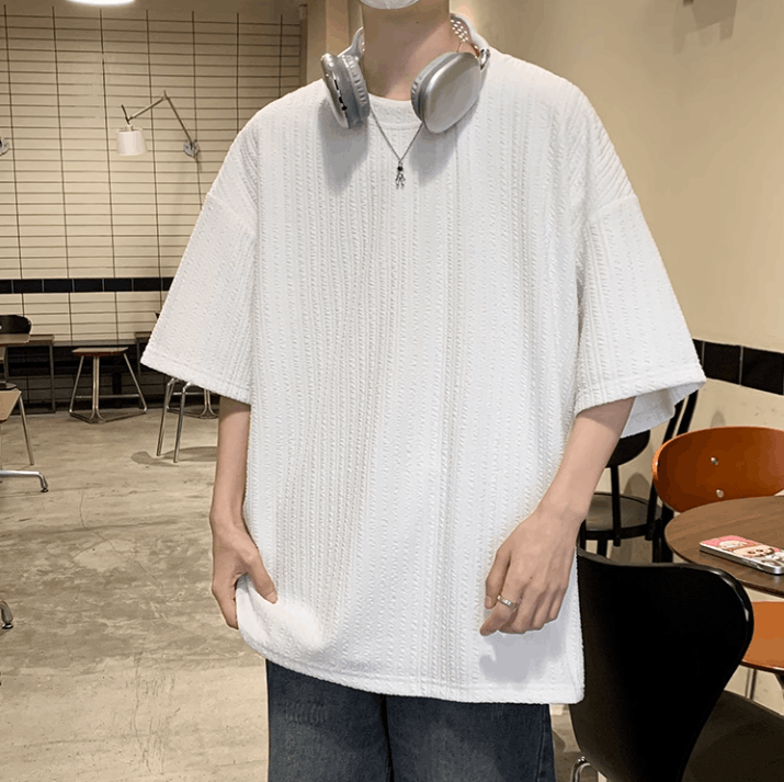 Minimalist ice silk loose short sleeved t-shirt