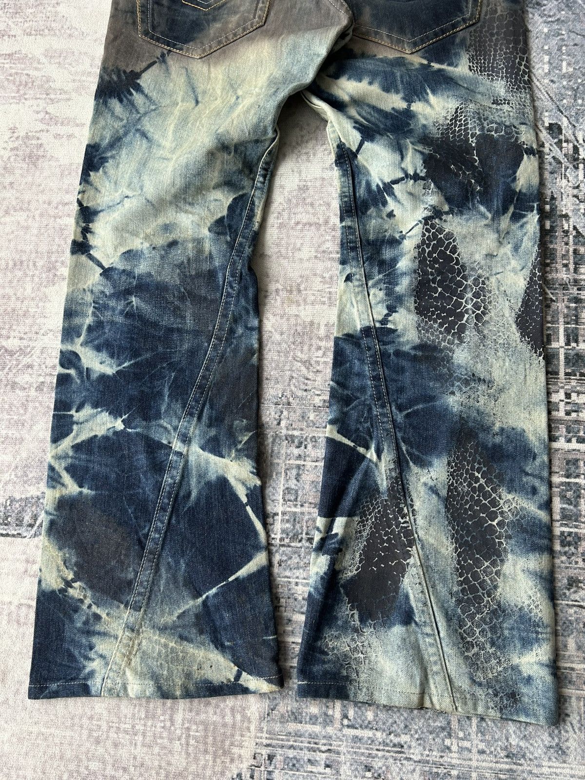 Tornado Mart Tornado Mart Flared Washed Snake Denim Size US 34 / EU 50 - 11 Thumbnail