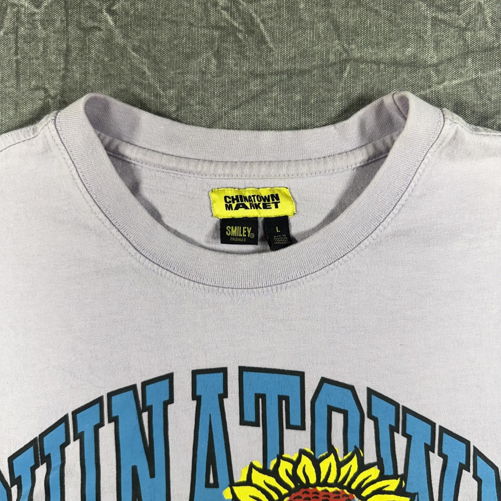 Other Chinatown Market Shirt Men's L Purple Smiley Originals Size US L / EU 52-54 / 3 - 2 Thumbnail