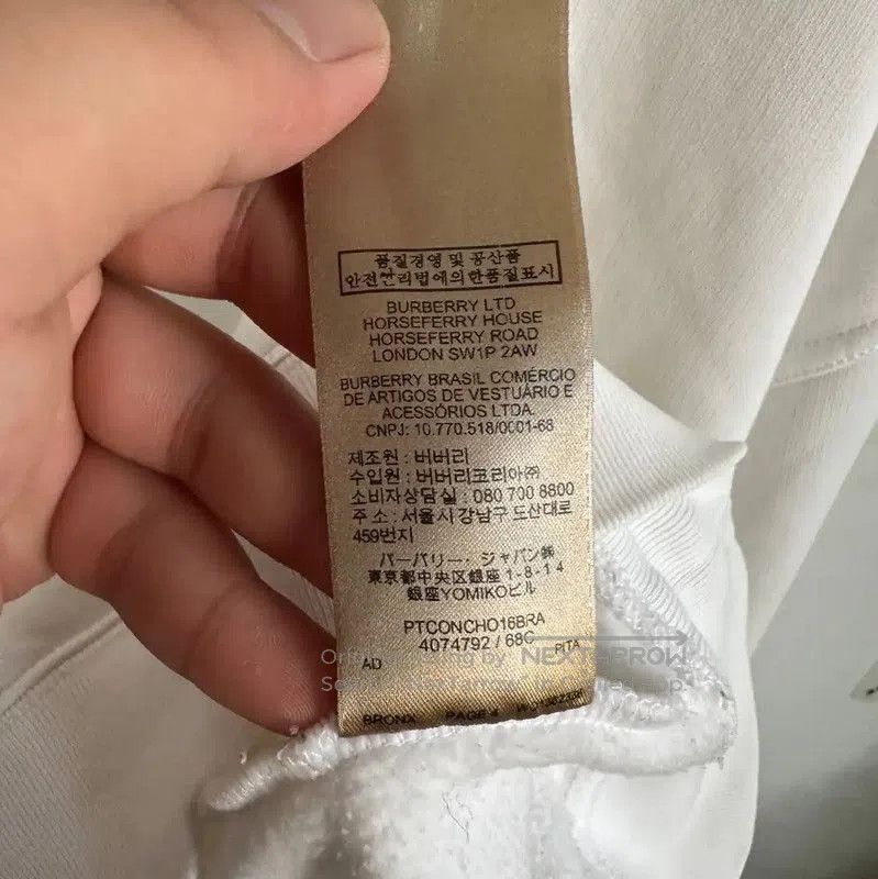 Burberry Burberry White Cotton Women's Sweatshirt. Size S / US 4 / IT 40 - 6 Thumbnail