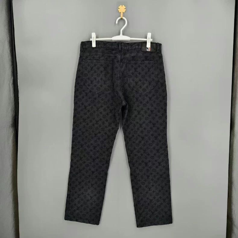 Louis Vuitton Louis Vuitton NBA co-branded presbyopic full LOGO jeans Size US 34 / EU 50 - 2 Thumbnail