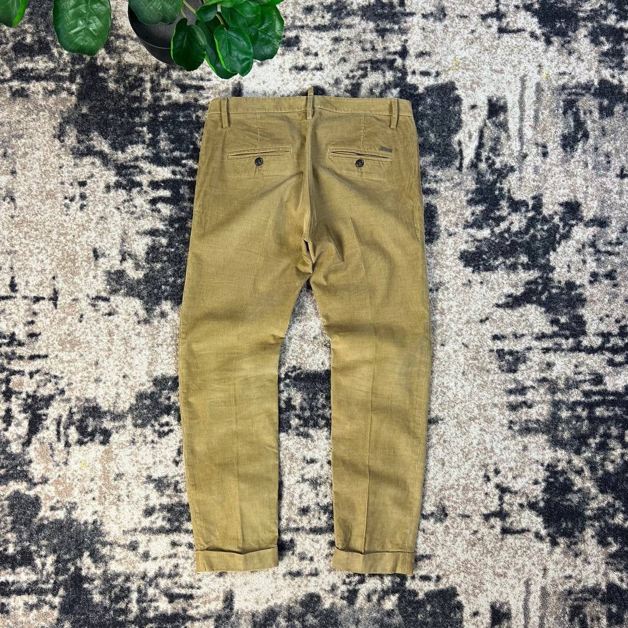 Dsquared2 Dsquared2 Luxury Y2K Metal Logo Corduroy Pants Size US 30 / EU 46 - 1 Thumbnail