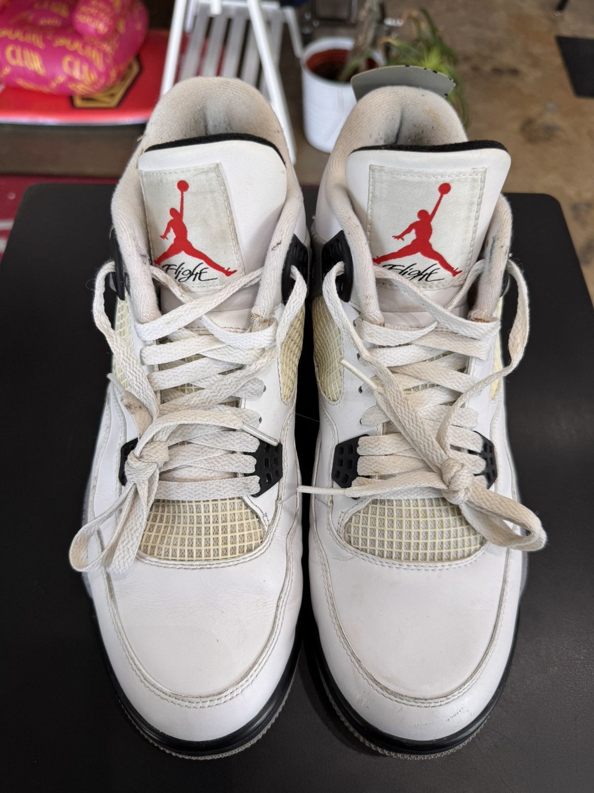 Jordan Brand Air Jordan 4 White Cement Size 11.5 (2012) Size US 11.5 / EU 44-45 - 2 Thumbnail