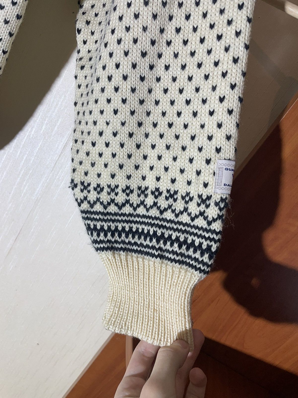 Dale Of Norway × Japanese Brand Dale Of Norway vintage streetwear sweater Size US M / EU 48-50 / 2 - 6 Thumbnail