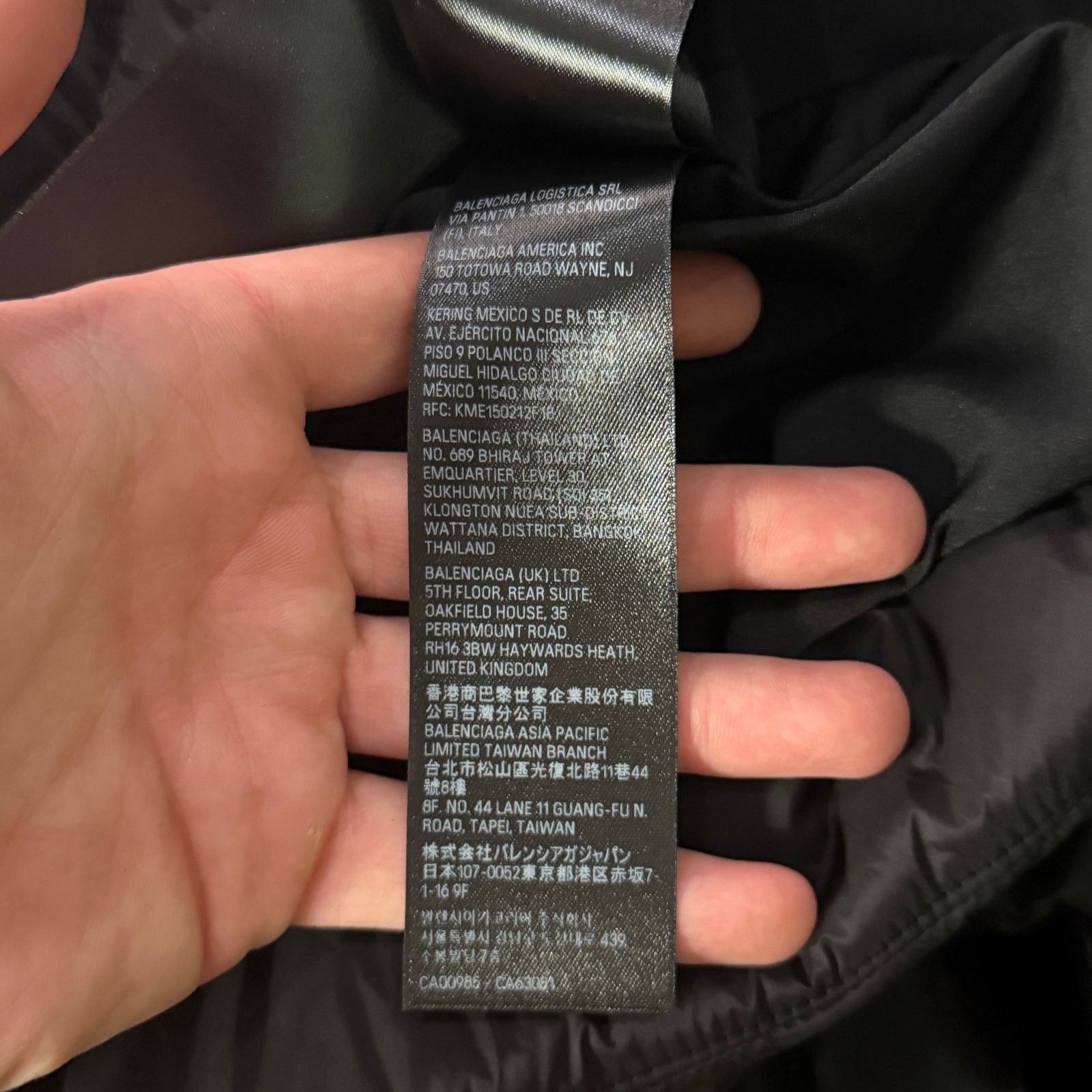 Balenciaga Balenciaga Ski Fitted Puffer Zip-Up Jacket Size XS / US 0-2 / IT 36-38 - 8 Thumbnail