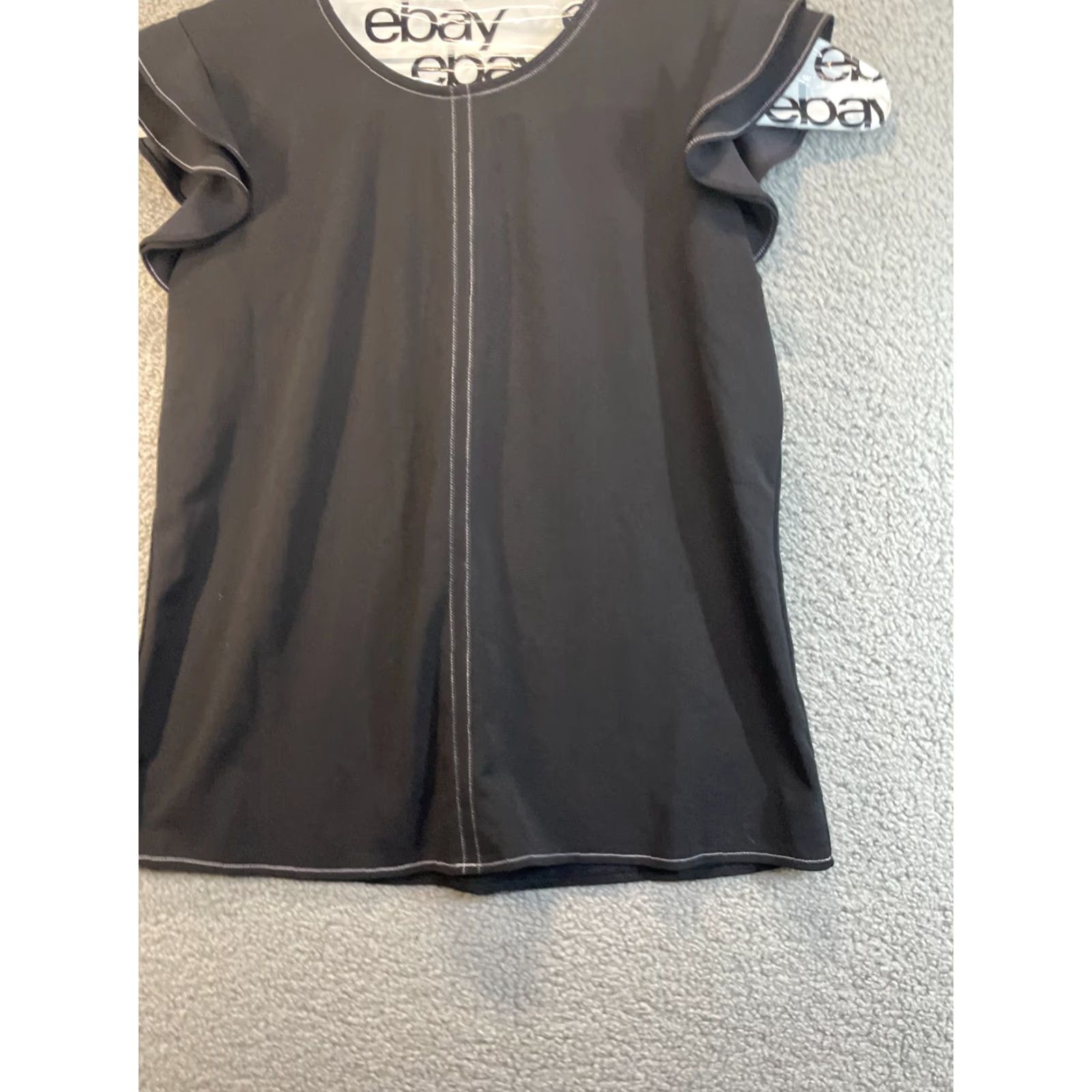 Worthington Worthington Blouse Shirt Womens L Black Flutter Sleeve Short Sleeve Round Neck Keyhole Back Neck Trim Solid Polyester Spandex Basic 2020s? Size L / US 10 / IT 46 - 4 Thumbnail
