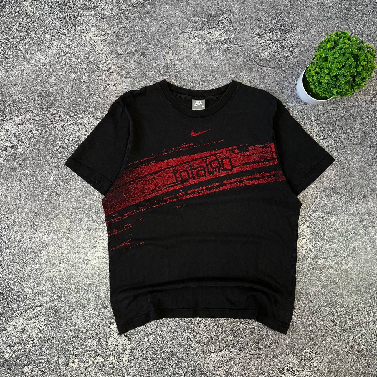 Nike Vintage 90s Nike Total 90 big logo,T shirt Size M Size US M / EU 48-50 / 2 - 1 Thumbnail