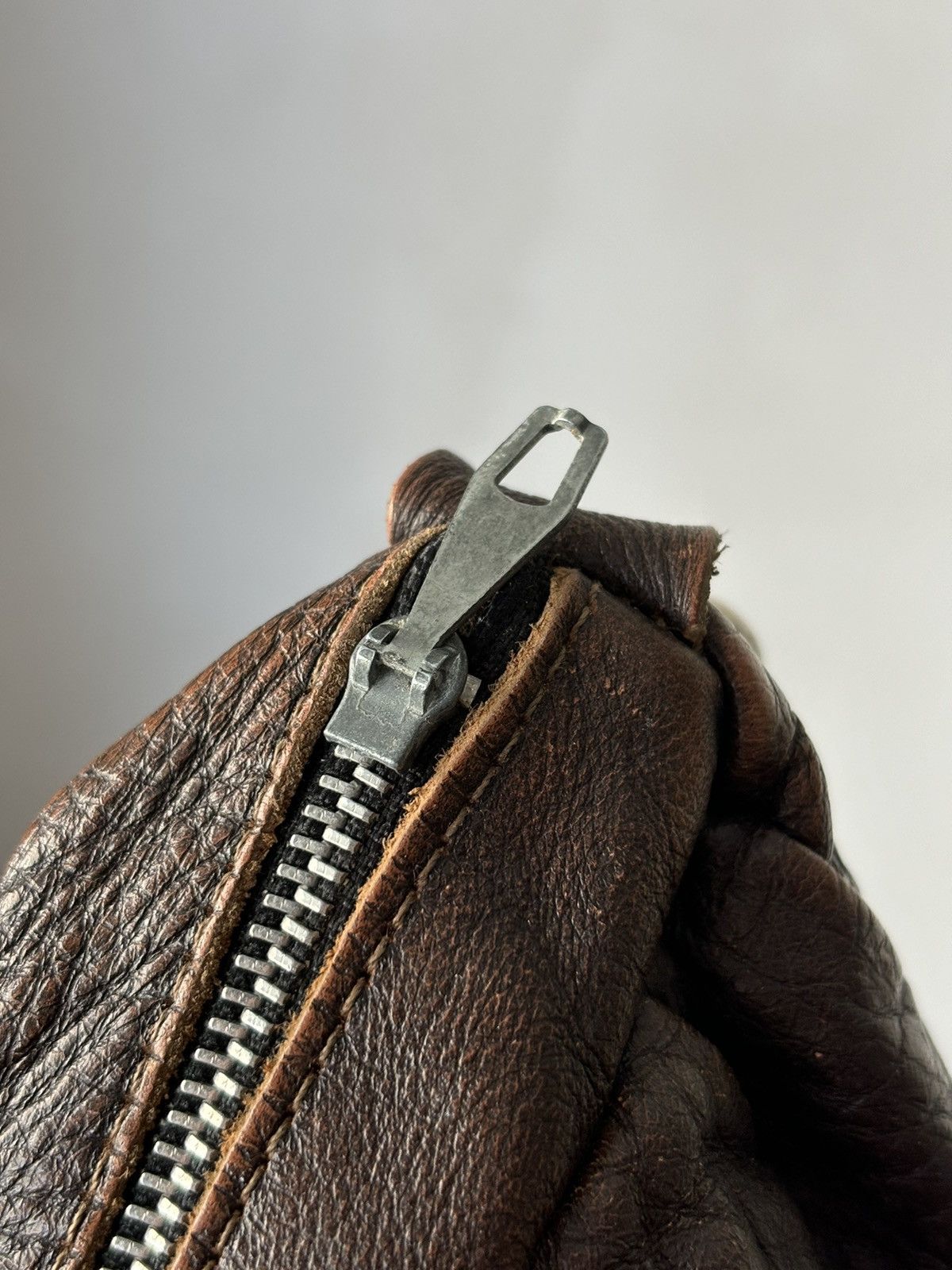 Genuine Leather × Vintage Vintage 60s Plaeted Leather Shoulders Bag Size ONE SIZE - 9 Thumbnail
