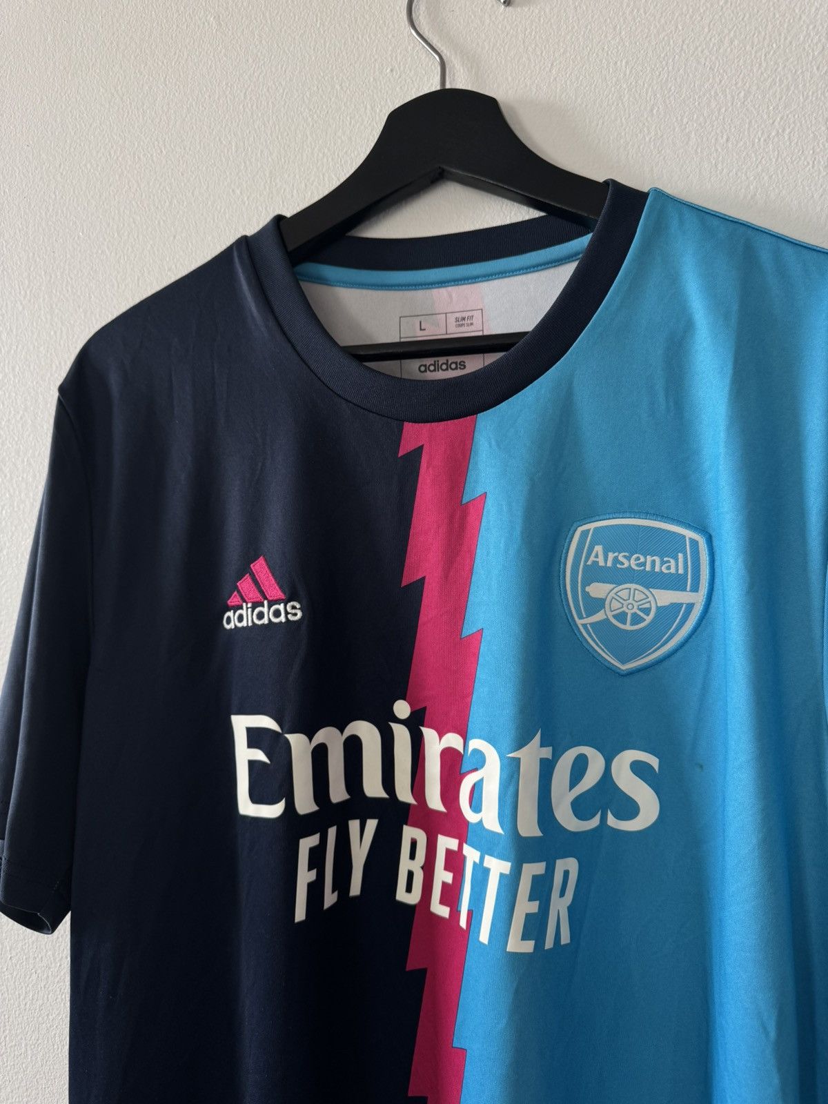 Adidas 2022-2023 Arsenal Training top Size US L / EU 52-54 / 3 - 2 Thumbnail