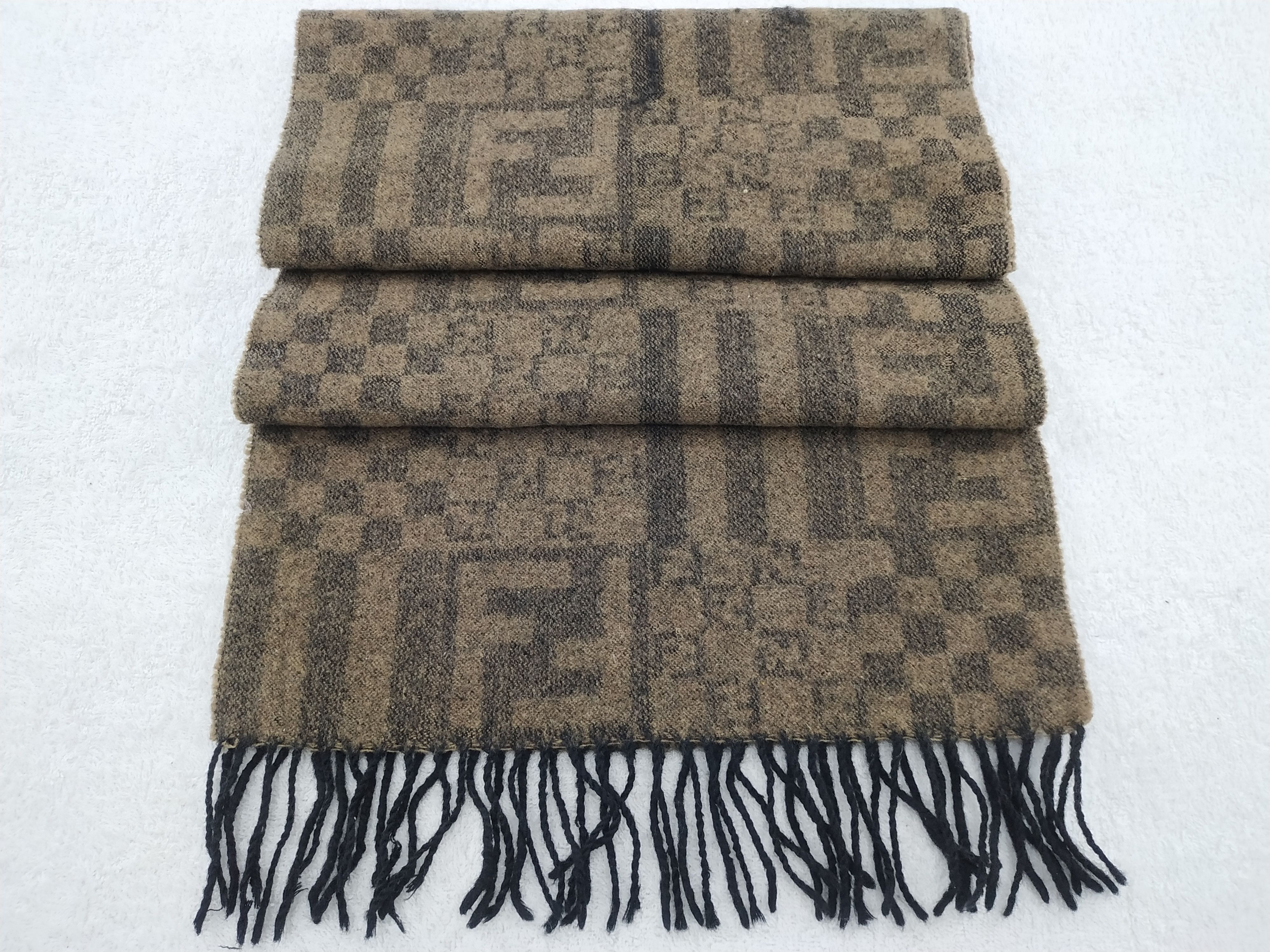 Fendi Vintage Fendi Scarf/Muffler/Neckwear MF423 Size ONE SIZE - 2 Thumbnail
