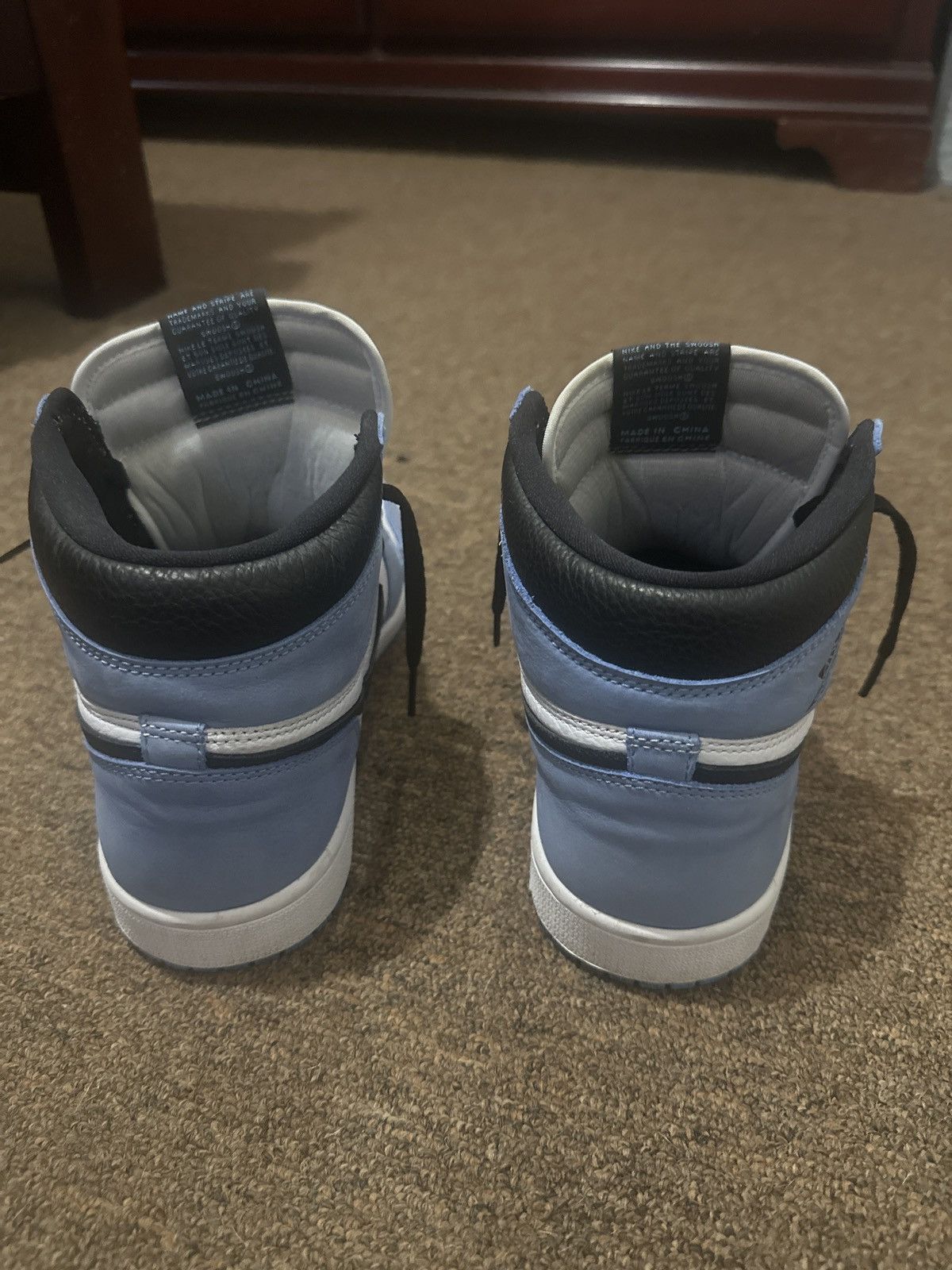 Jordan Brand Air Jordan 1 Retro High OG Size US 9.5 / EU 42-43 - 4 Thumbnail