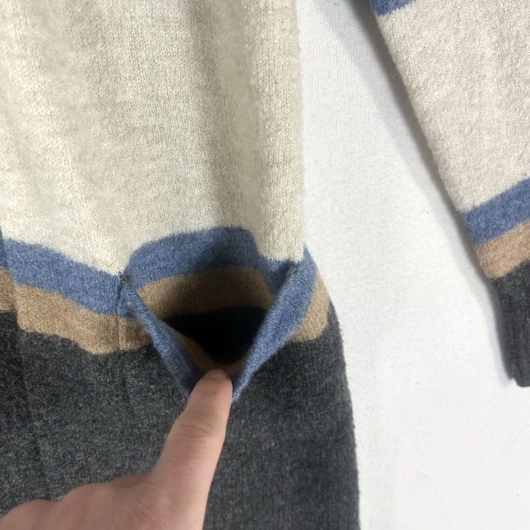 Old Navy Old Navy Cardigan Sweater Womens XS Striped Open Pockets Long Sleeve L/S Crew Neck Casual Bohemian Classic Knit Size XS / US 0-2 / IT 36-38 - 6 Thumbnail