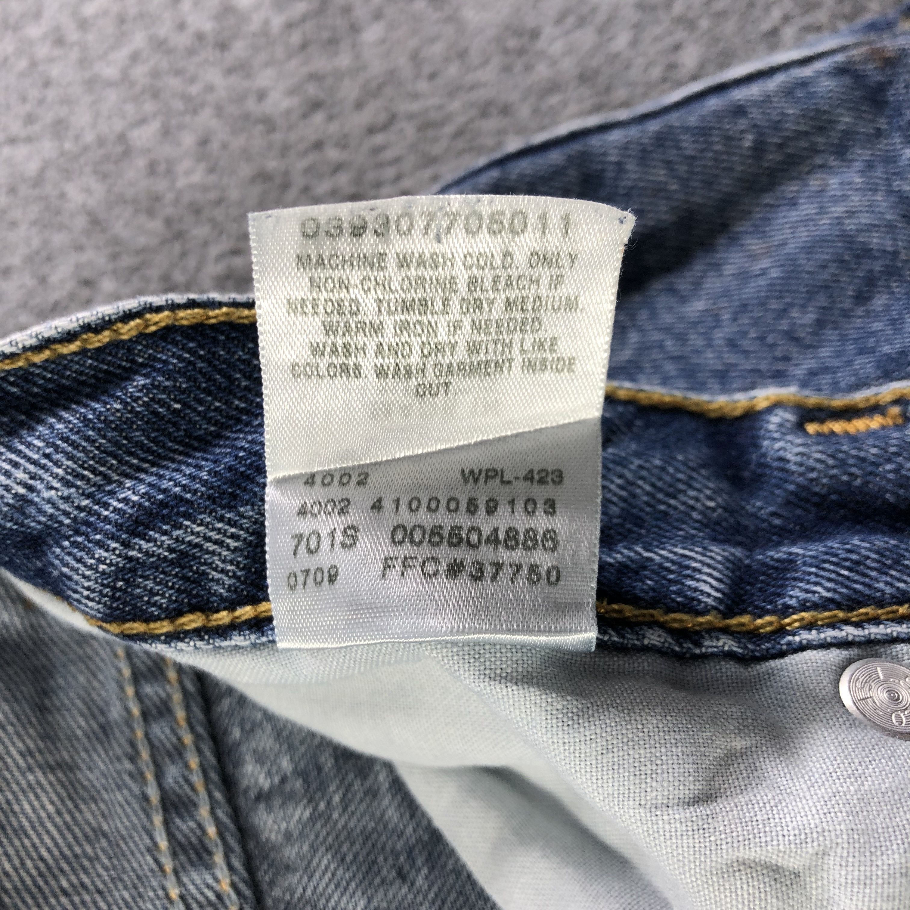 Levi's Vintage Blue Wash Levis 550 Jeans-J3187 Size US 42 / EU 58 - 12 Thumbnail
