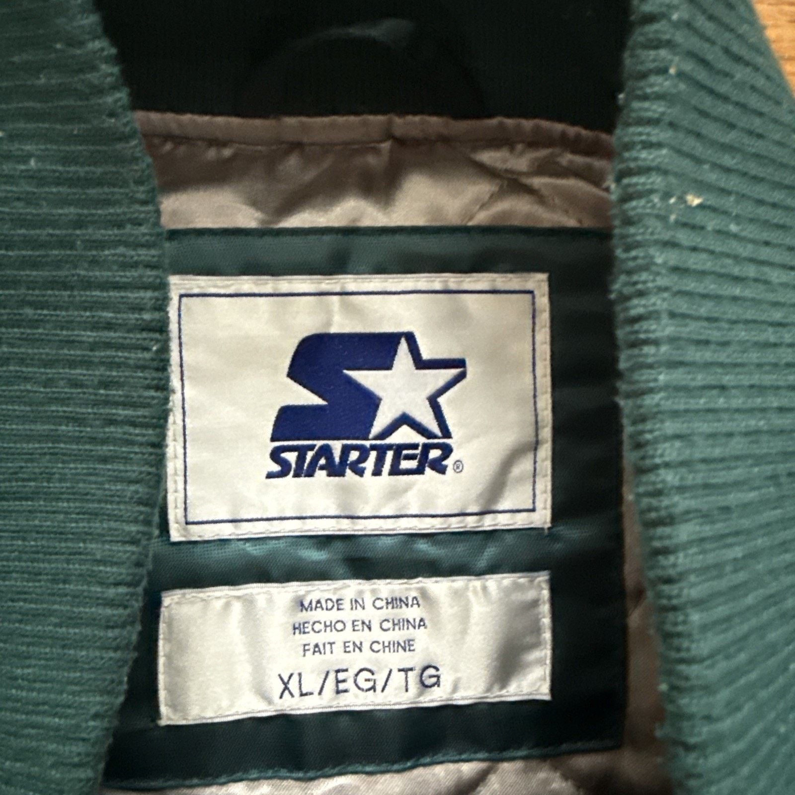 Starter Starter Philadelphia Eagles Satin Jacket Button Snap Quilted Size US XXL / EU 58 / 5 - 3 Thumbnail