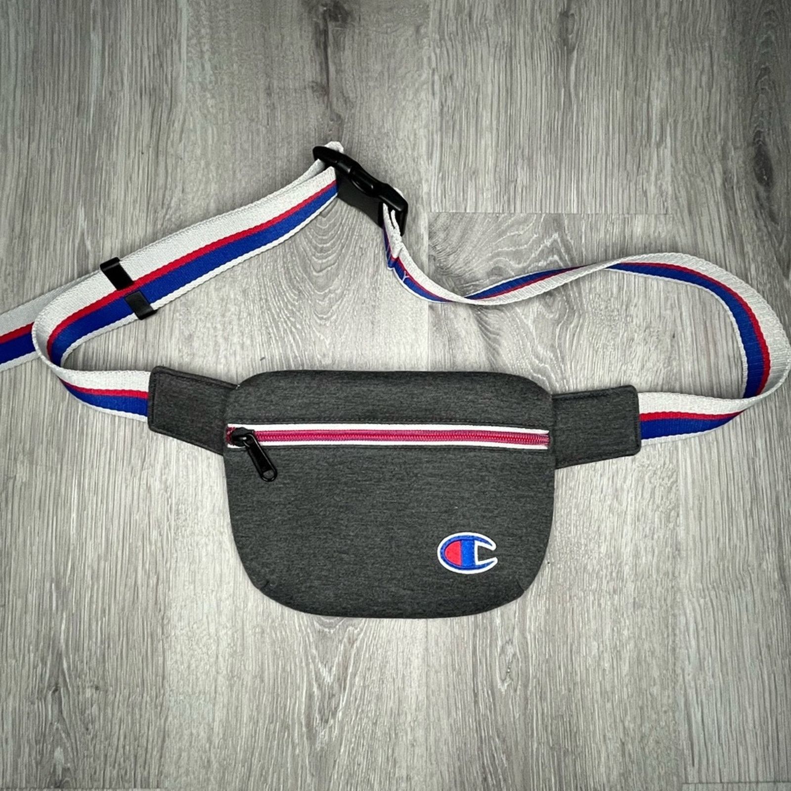 Champion Champion Authentic Unisex Multi Purpose Belt Bag Black Logo Size ONE SIZE - 1 Thumbnail