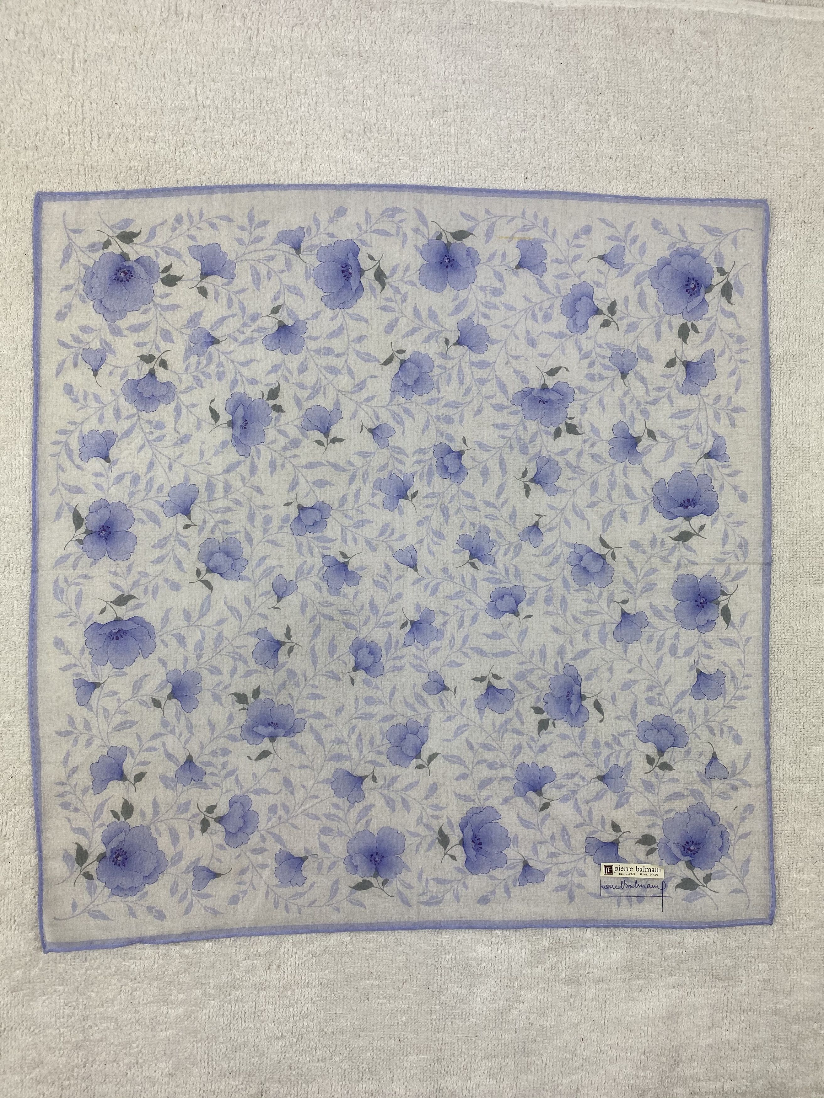 Pierre Balmain × Vintage Pierre Balmain Handkerchief / Bandana / Neckerchief Size ONE SIZE - 3 Thumbnail