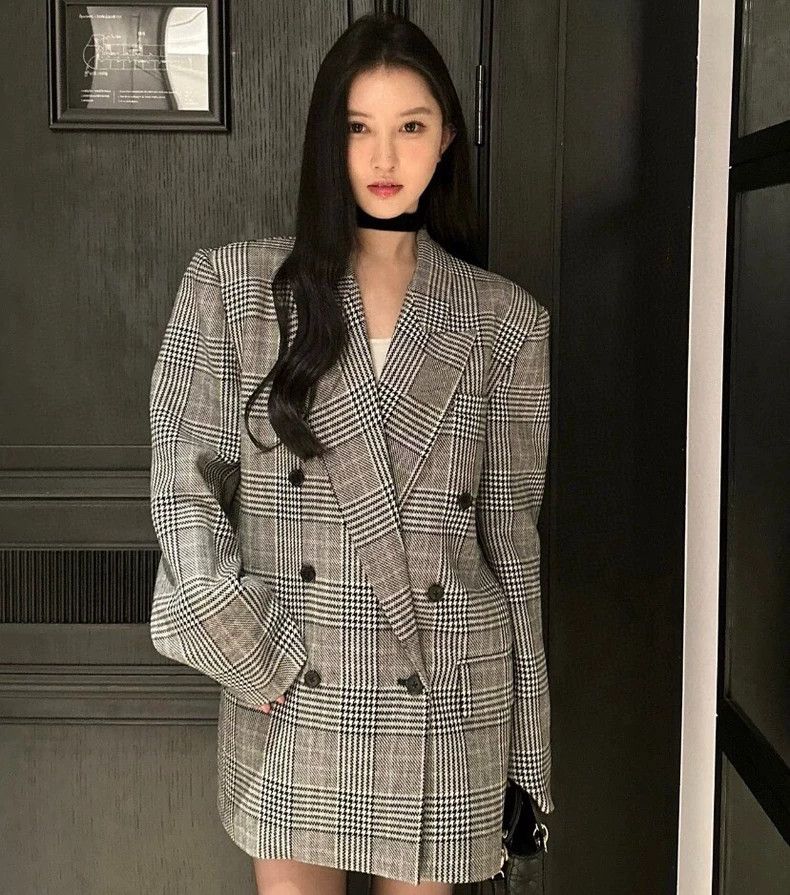 Saint Laurent Paris Saint Laurent Paris size 38 Grey Plaid Wool Lapel Double-b Size S / US 4 / IT 40 - 9 Thumbnail