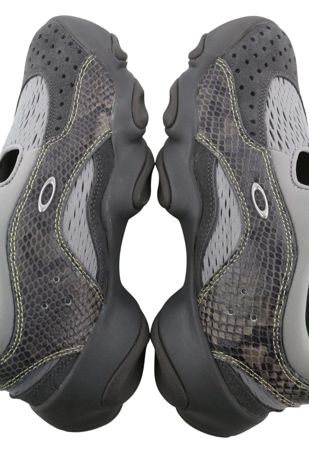 Oakley FACTORY TEAM X BRAIN DEAD PYTHON FLESH EU41 Pavement 87954 Size US 8 / EU 41 - 13 Thumbnail