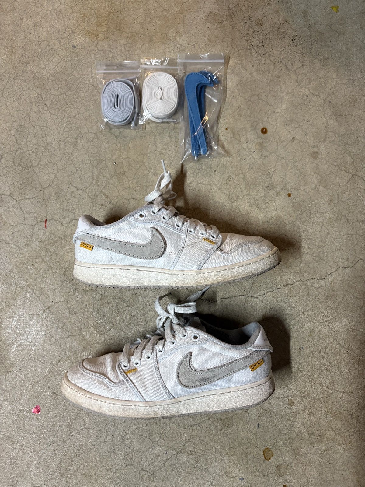 Nike Size 7.5 - Jordan 1 Retro AJKO Low SP Union White Canvas Size US 7.5 / EU 40-41 - 2 Thumbnail