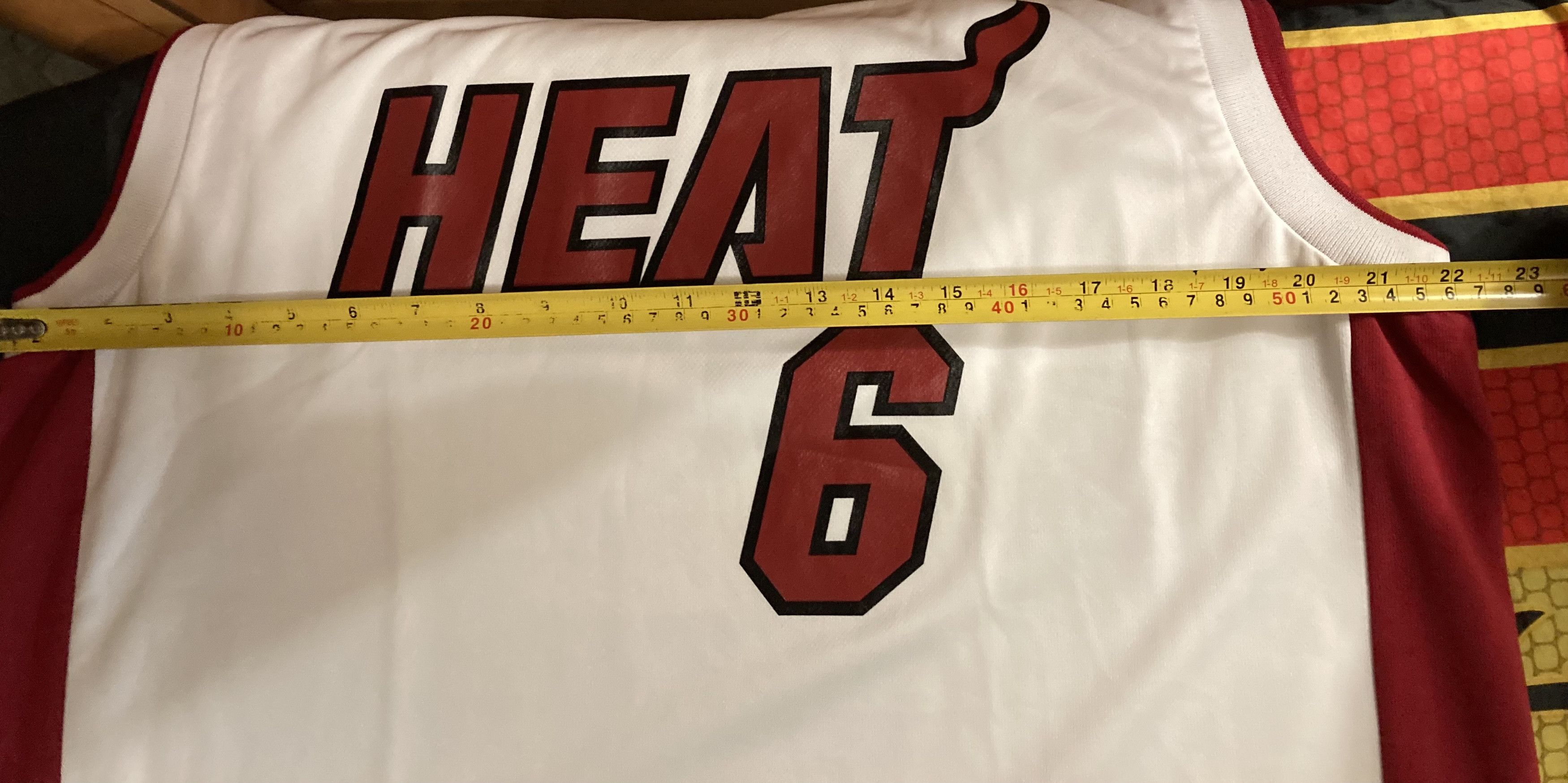 NBA Miami Heats Lebron James Adidas Jersey Mens Large White #6 Size US L / EU 52-54 / 3 - 9 Thumbnail