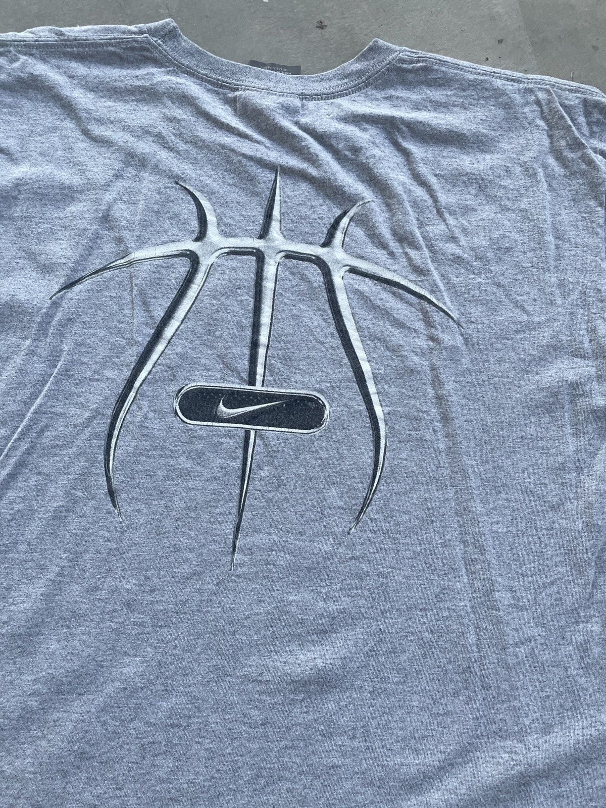 Nike × Vintage VINTAGE NIKE BASKETBALL TEE Size US L / EU 52-54 / 3 - 7 Thumbnail