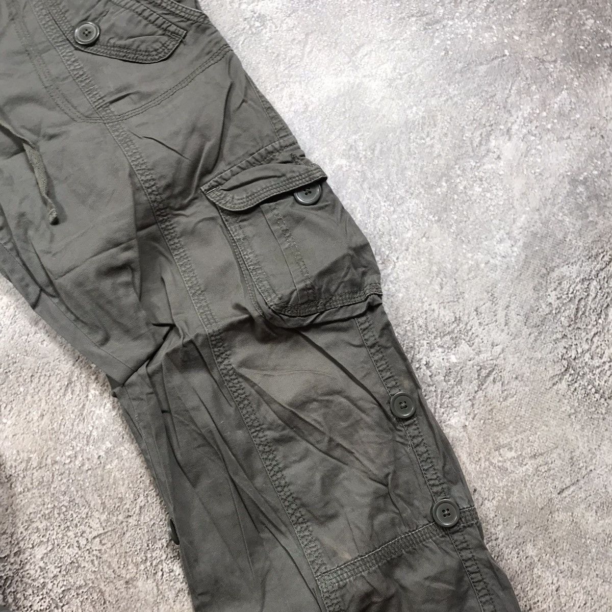 Vintage Vintage Y2K Baggy Cargo Pants Distressed Tactical Streetwear Size 28" / US 6 / IT 42 - 4 Thumbnail