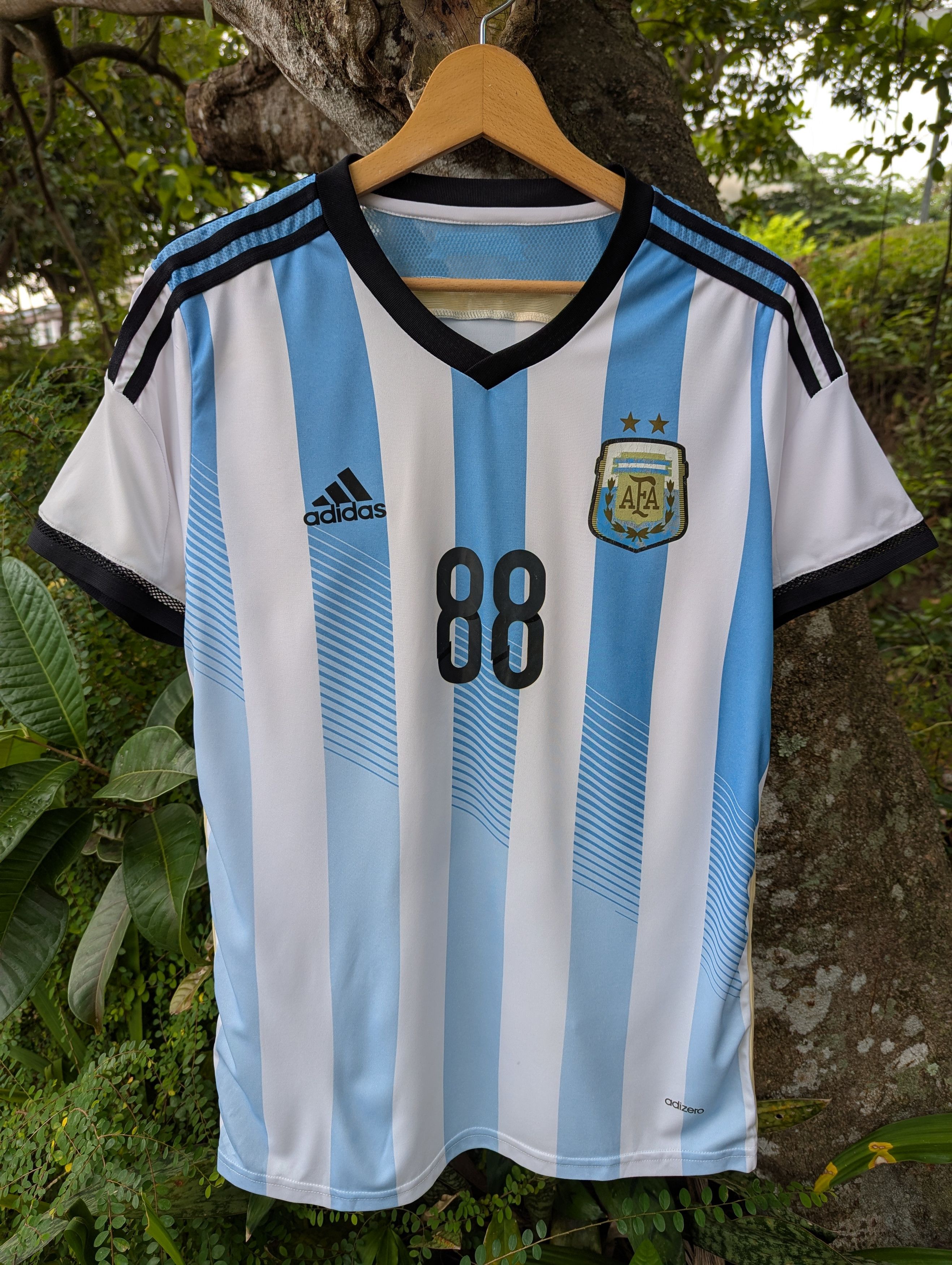 Adidas Adidas Argentina 2014-15 Home Football Jersey Shirt Size US M / EU 48-50 / 2 - 1 Thumbnail