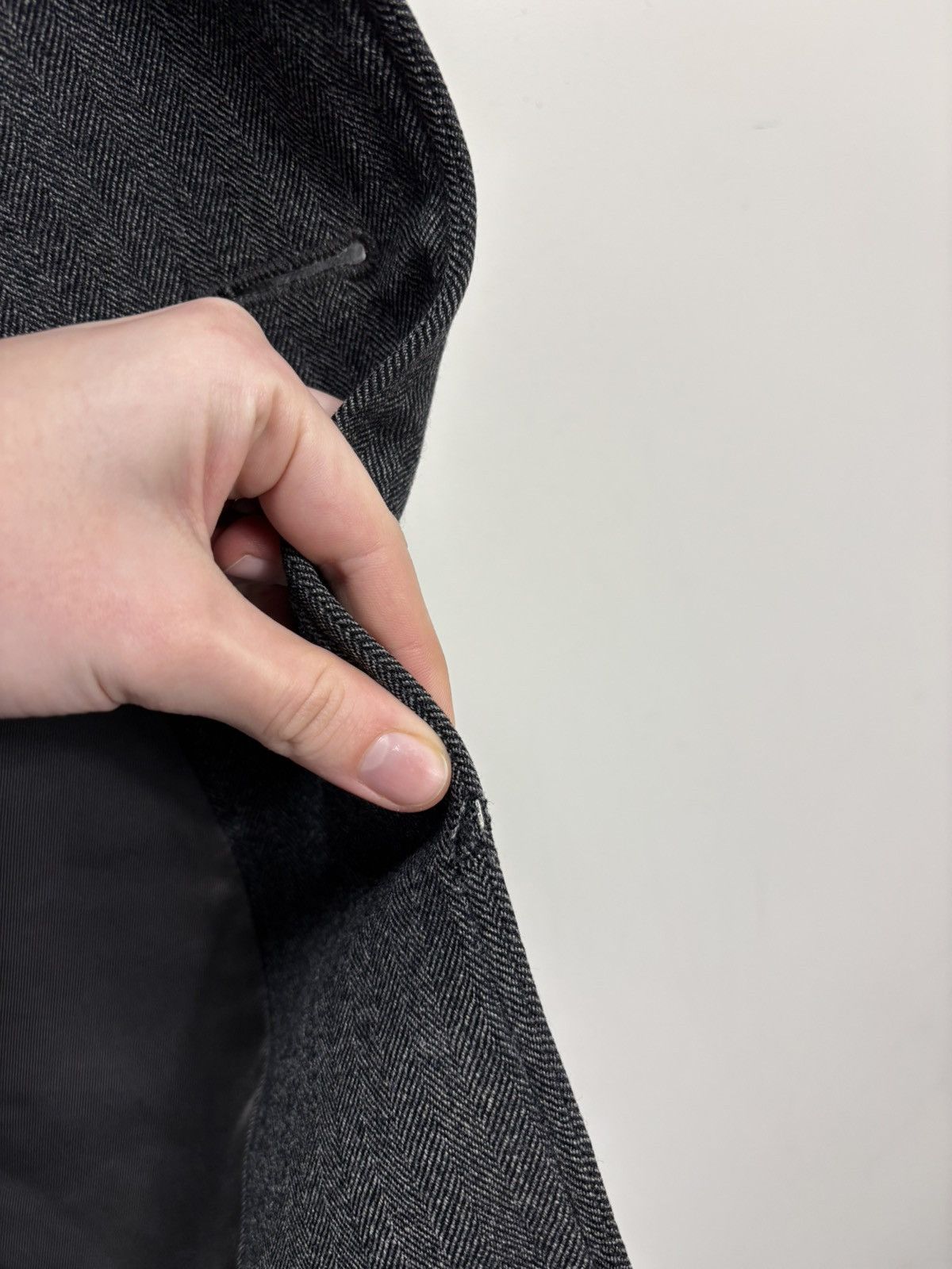 Other Vintage PKZ Made In England Men’s Herringbone Gray Wool Coat Size US L / EU 52-54 / 3 - 14 Thumbnail