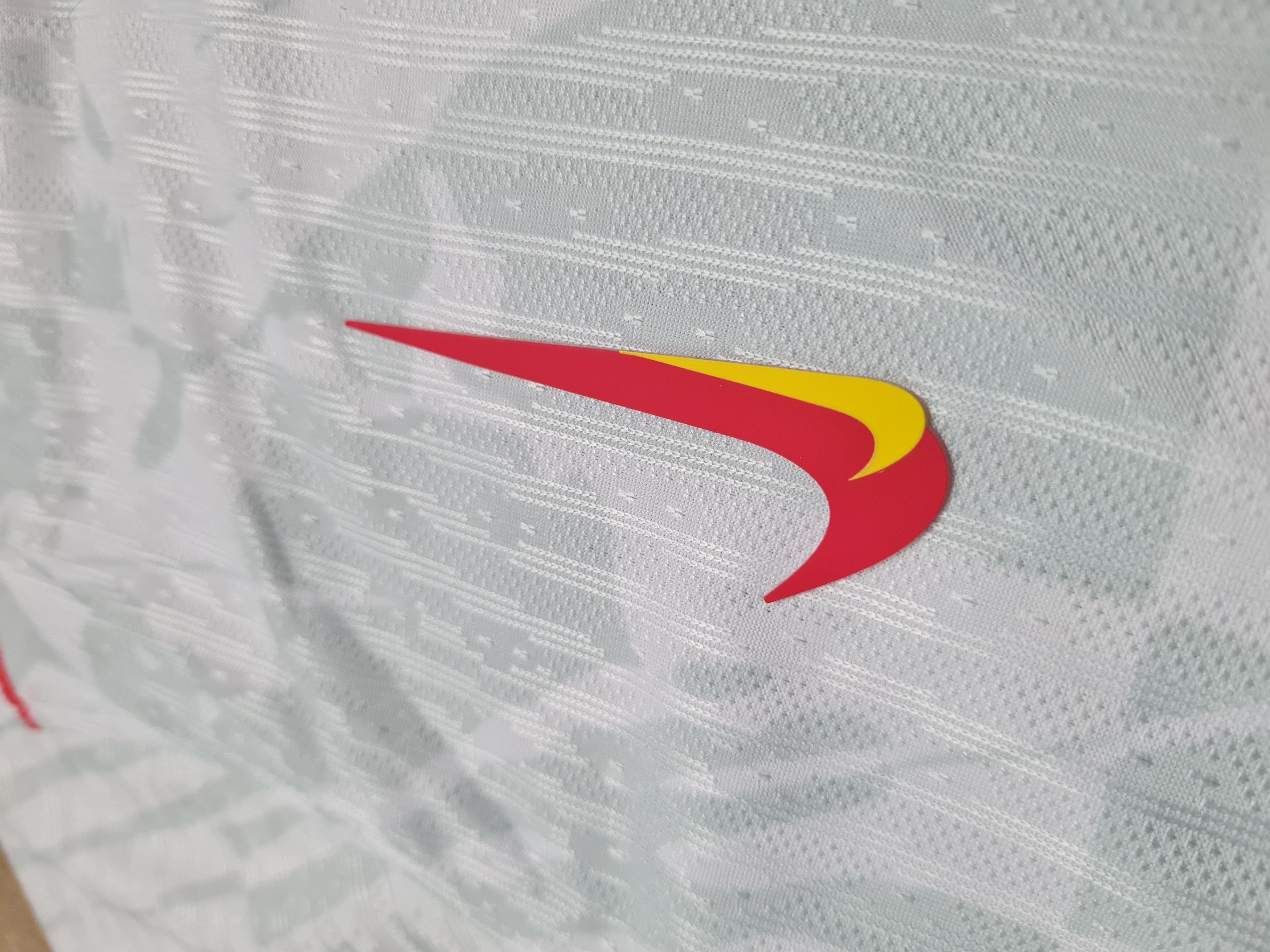 Nike Liverpool FC 2024-25 Third Jersey White Red Size US S / EU 44-46 / 1 - 4 Thumbnail