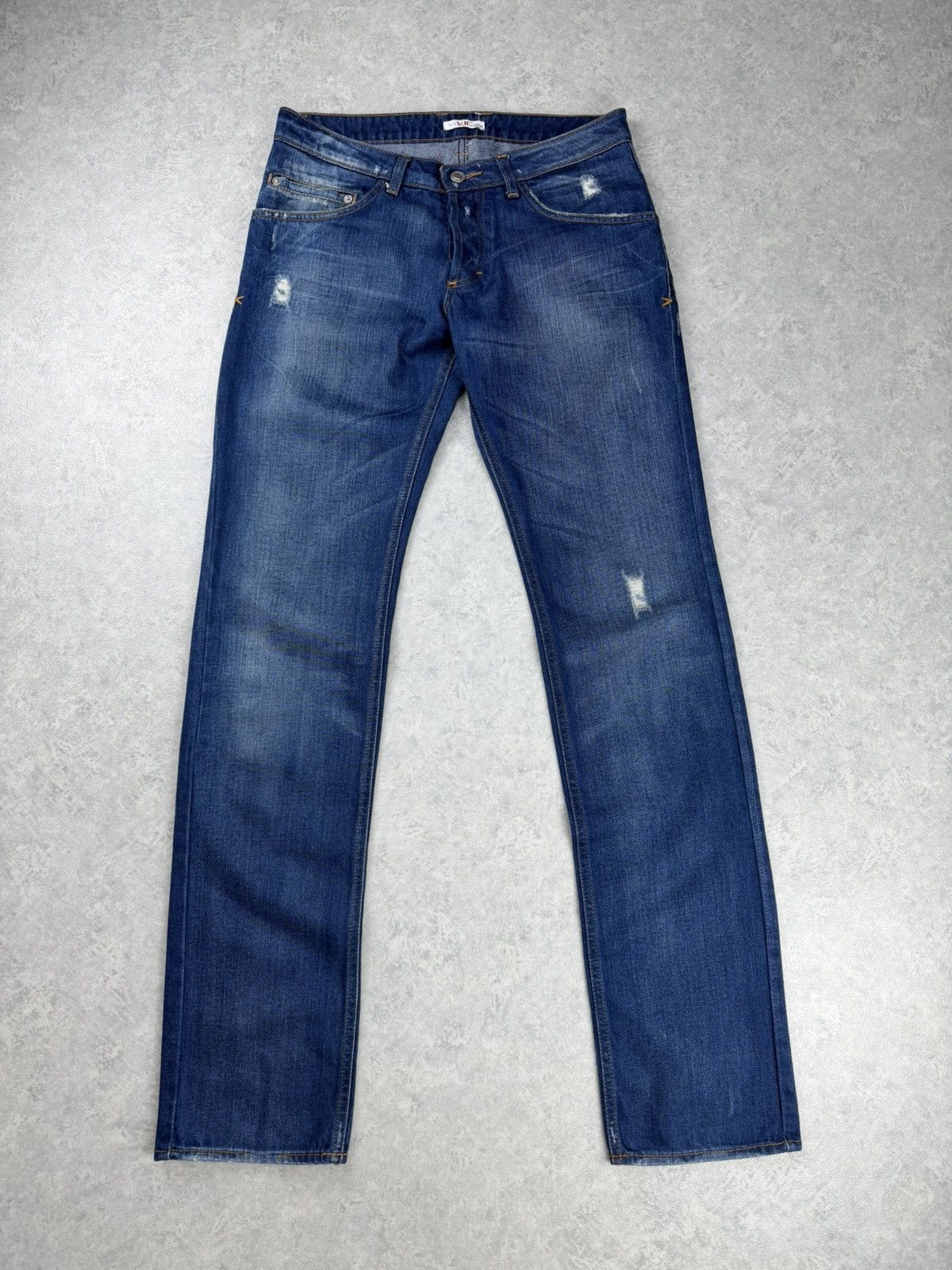 Versace Jeans Couture VJC Versace Jeans Couture Distressed Blue Denim Jeans Size US 31 - 1 Thumbnail