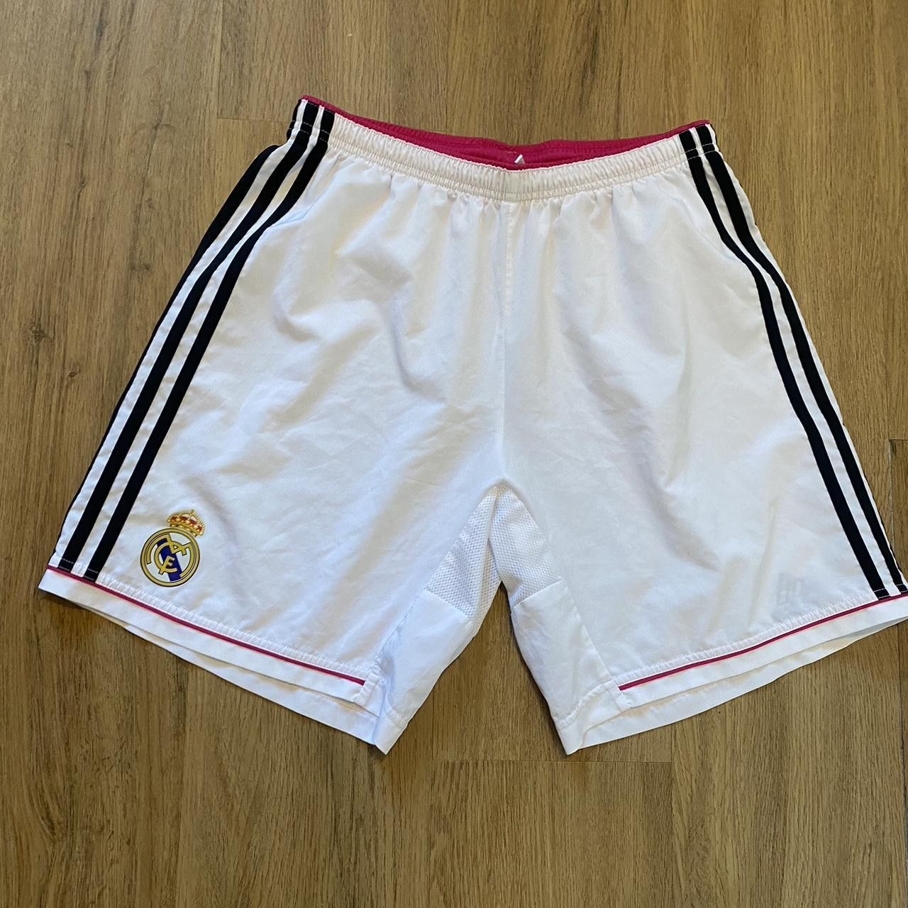 Adidas 2014-15 Real Madrid Shorts Football Shirt La Liga Ronaldo Size US M / EU 48-50 / 2 - 1 Thumbnail