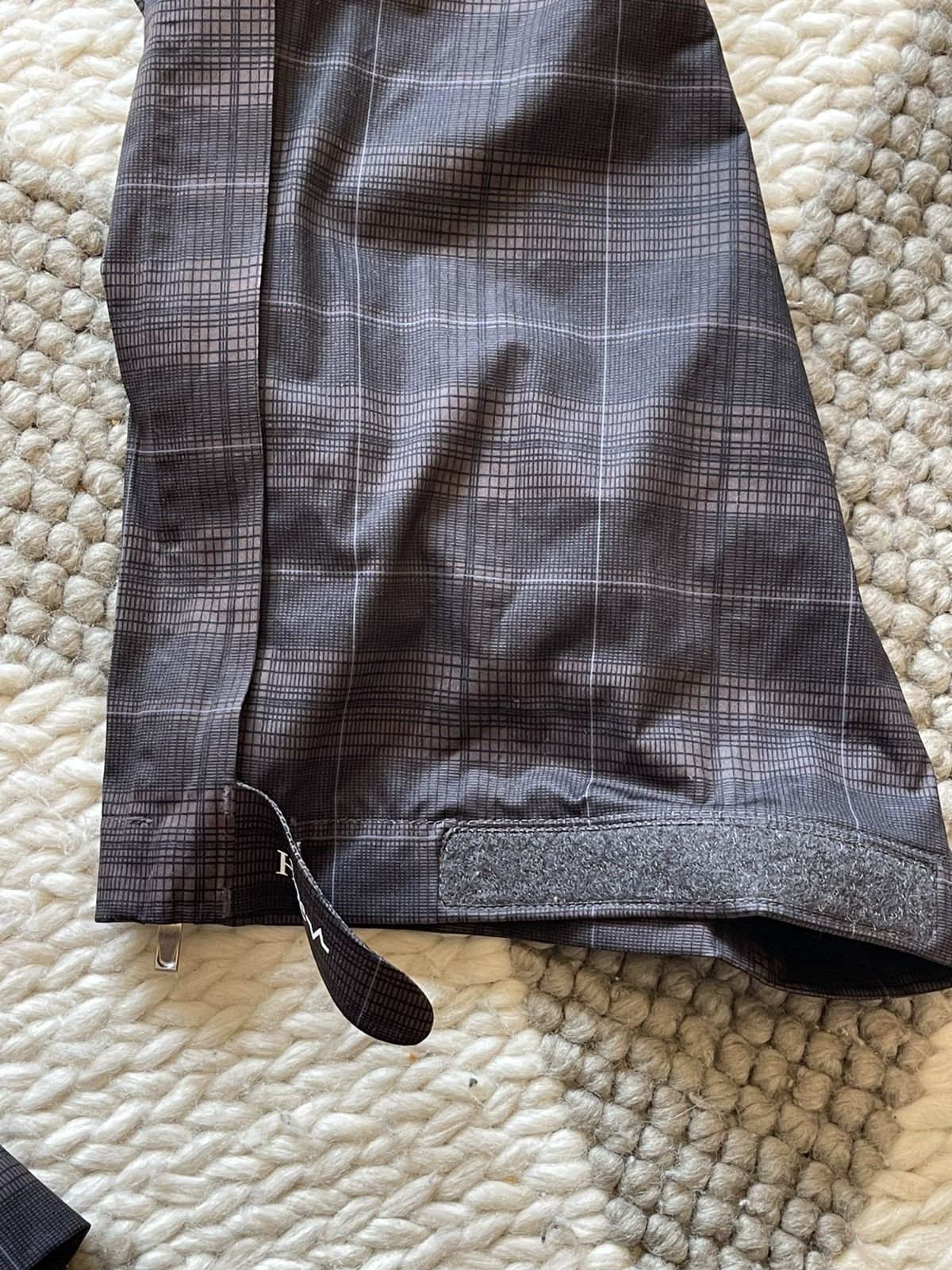 Peak Performance formance "HiPe" Technical Outdoor G SOLWAC P Pants Size US 37 - 5 Thumbnail