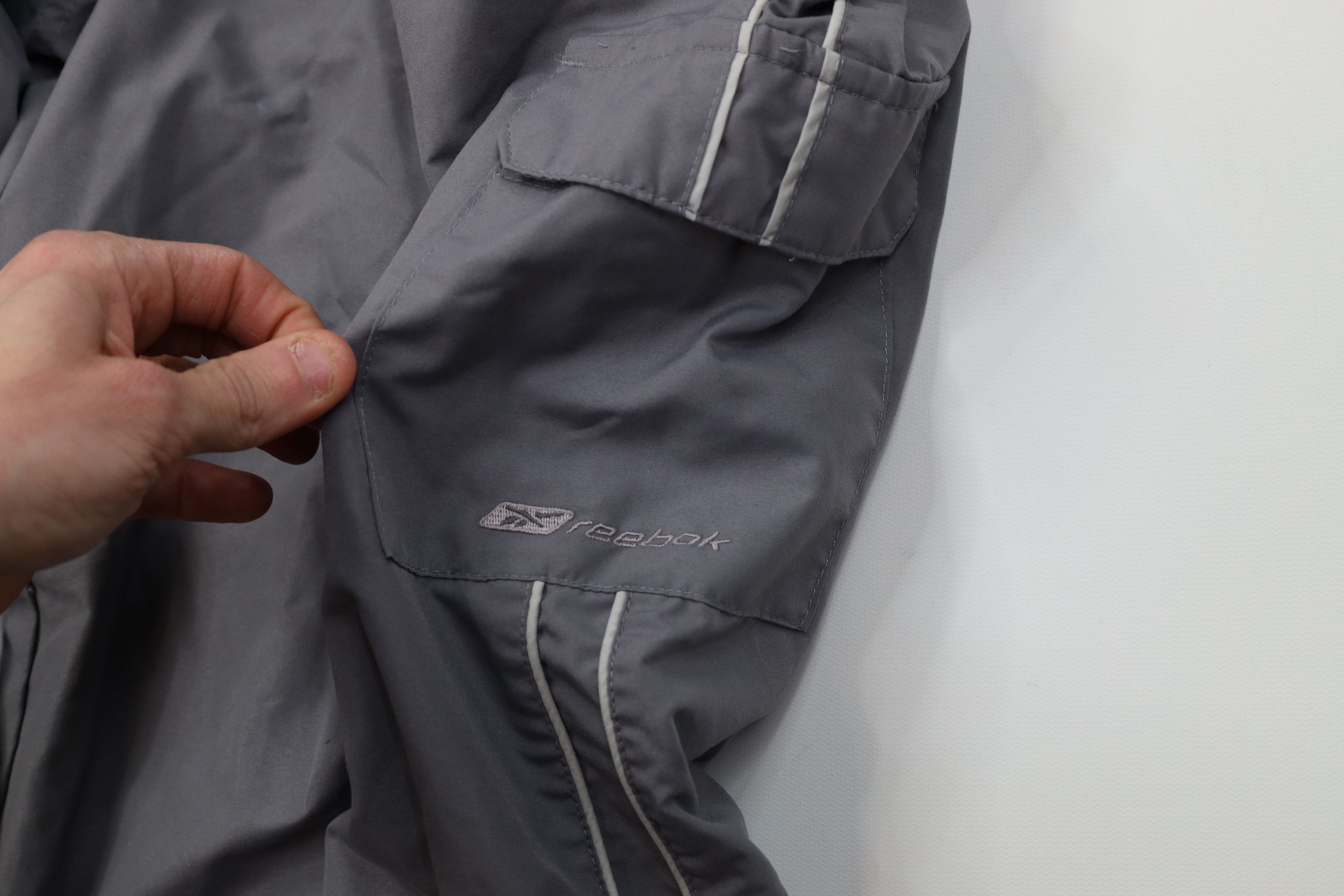 Reebok Vintage 90s Reebok Lined Wide Leg Cargo Windbreaker Pants Size US 38 / EU 54 - 6 Thumbnail