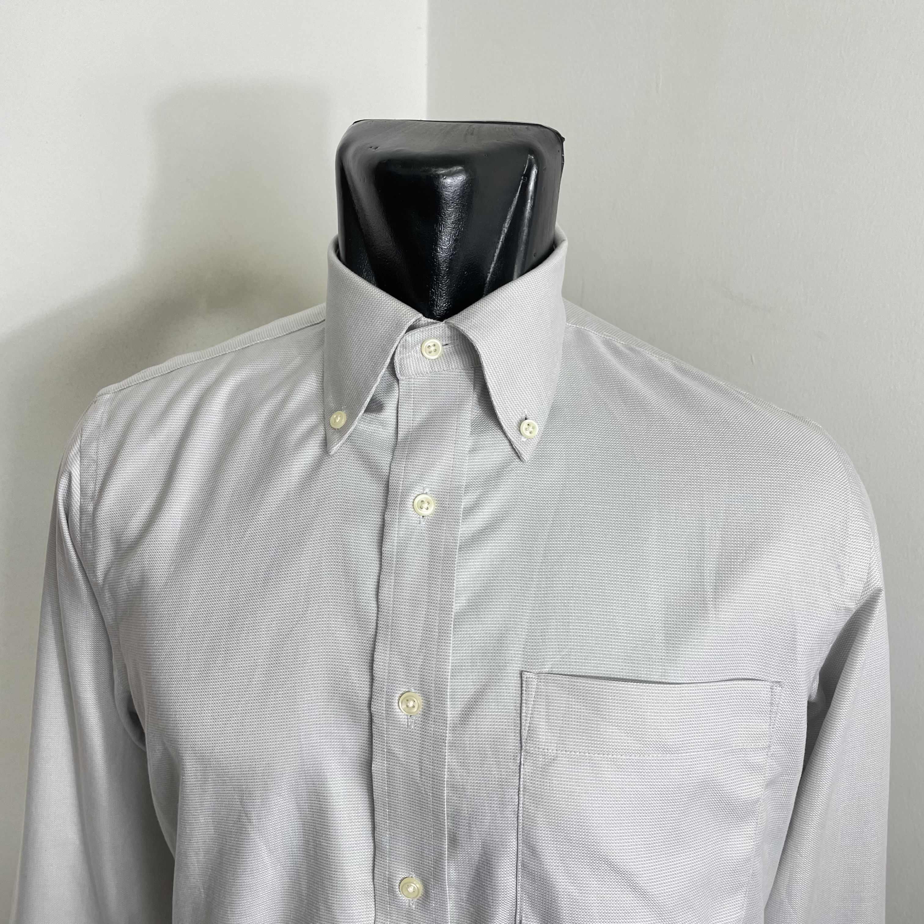 Uniqlo ⭐️SALE⭐️ [M] UNIQLO OXFORD SHIRT Size US M / EU 48-50 / 2 - 2 Thumbnail