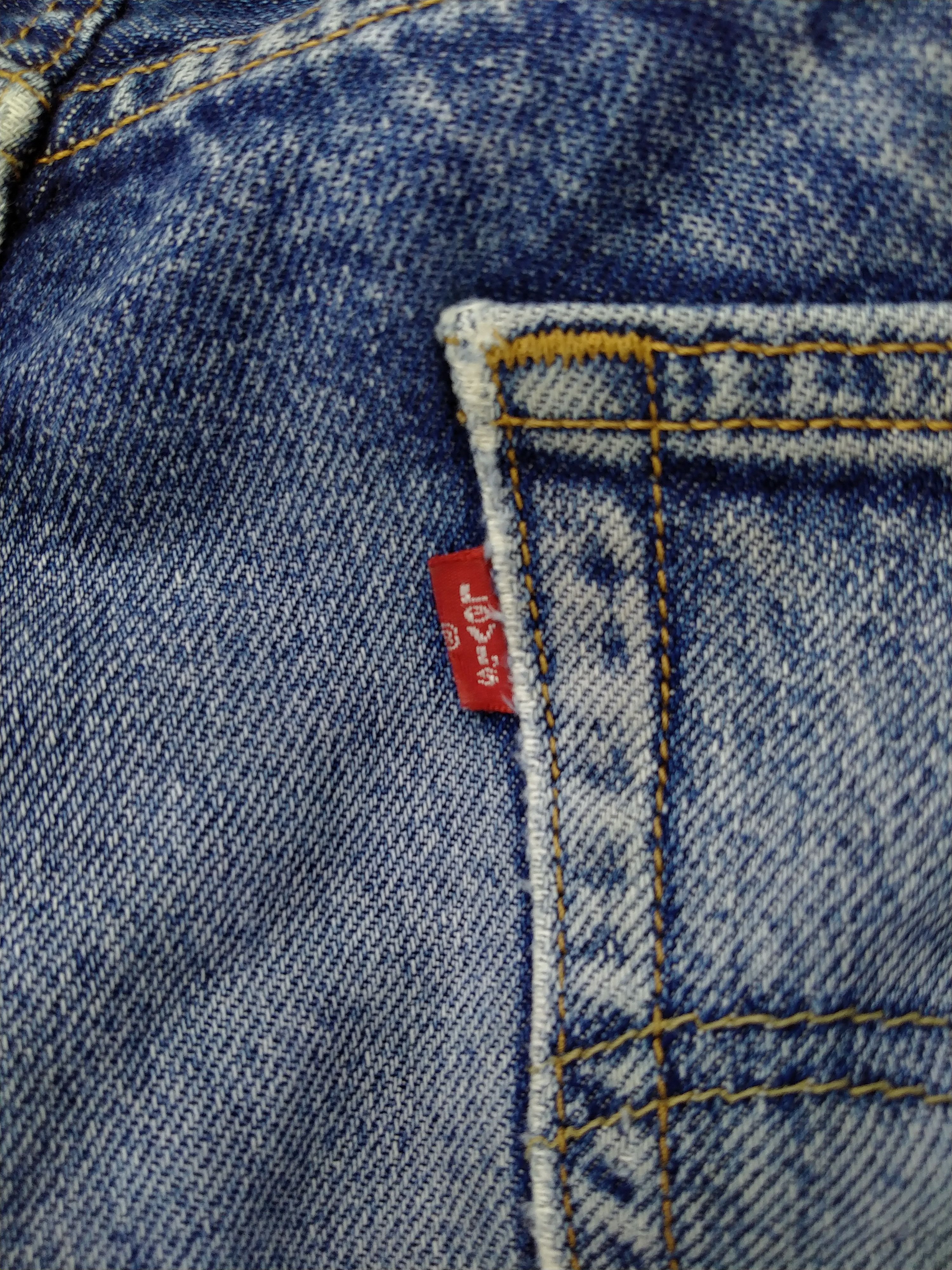 Levi's Vintage Levi's 505 Regular Fit Denim 35 x 28 Denim -JN380 Size US 35 - 11 Thumbnail