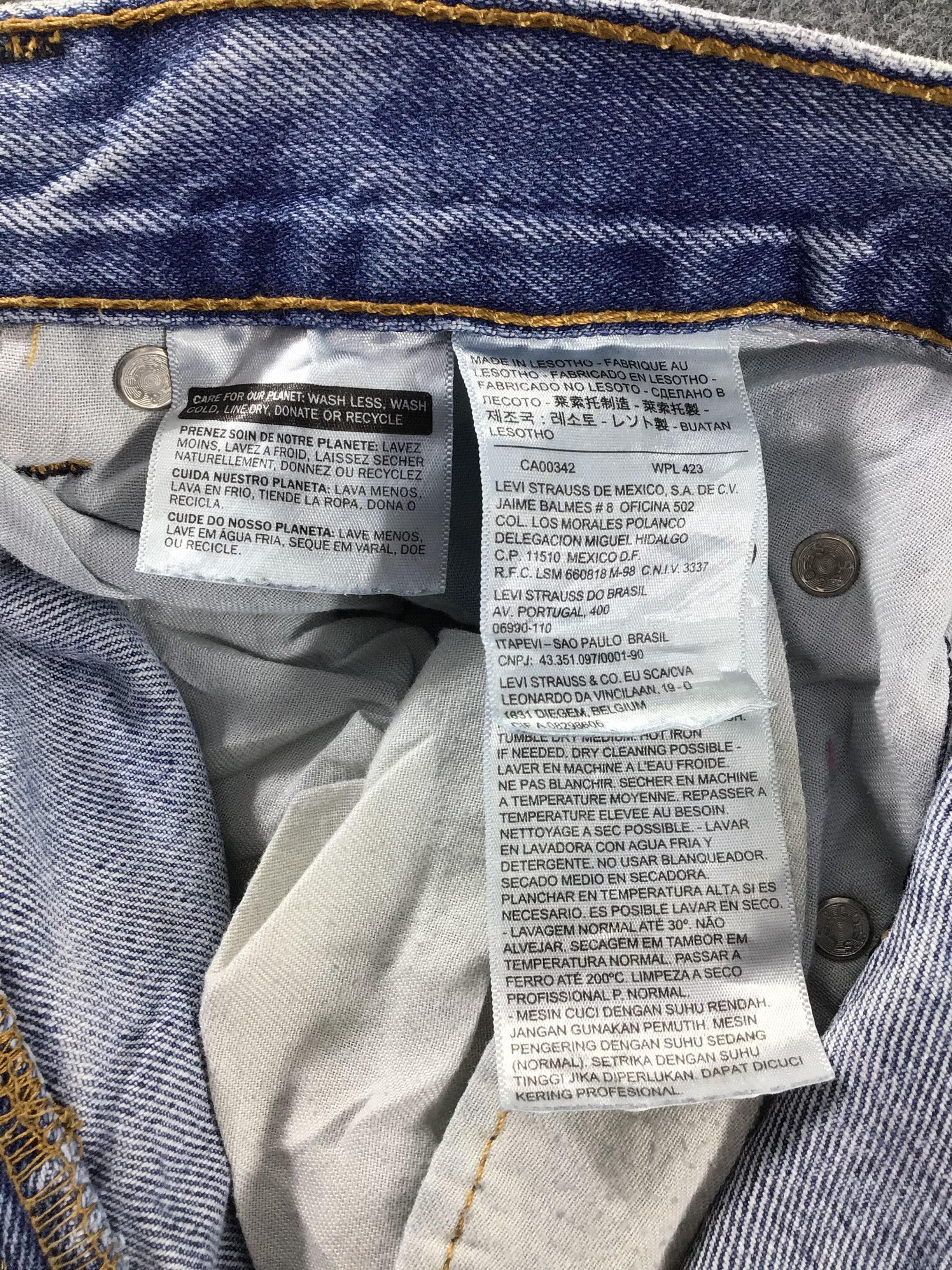 Levi's Vintage Levis 550 Jeans Stone Wash Denim -J476 Size US 34 / EU 50 - 10 Thumbnail