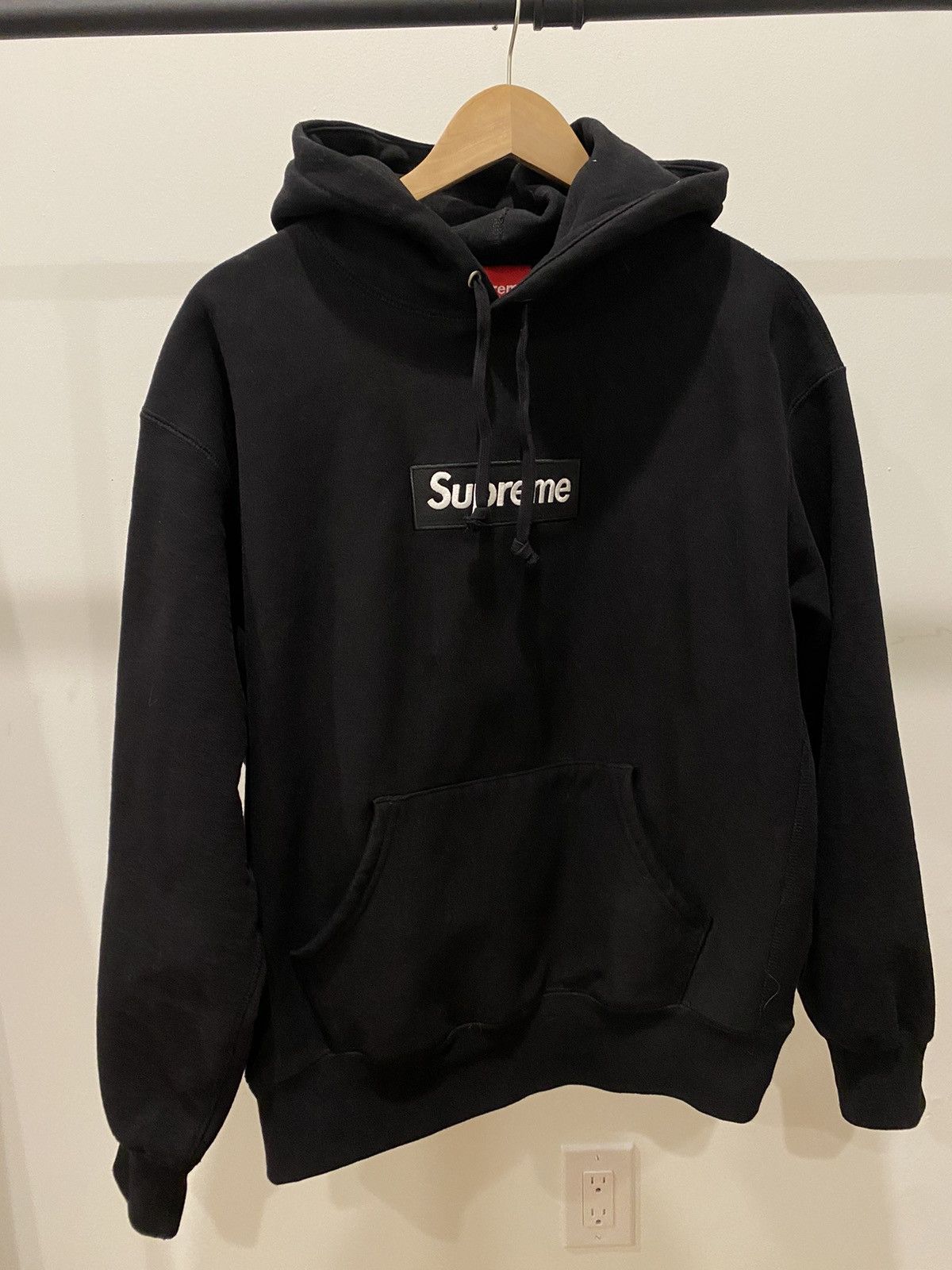 image of Supreme Fw23 Box Logo Hoodie in Black, Men's (Size Small)