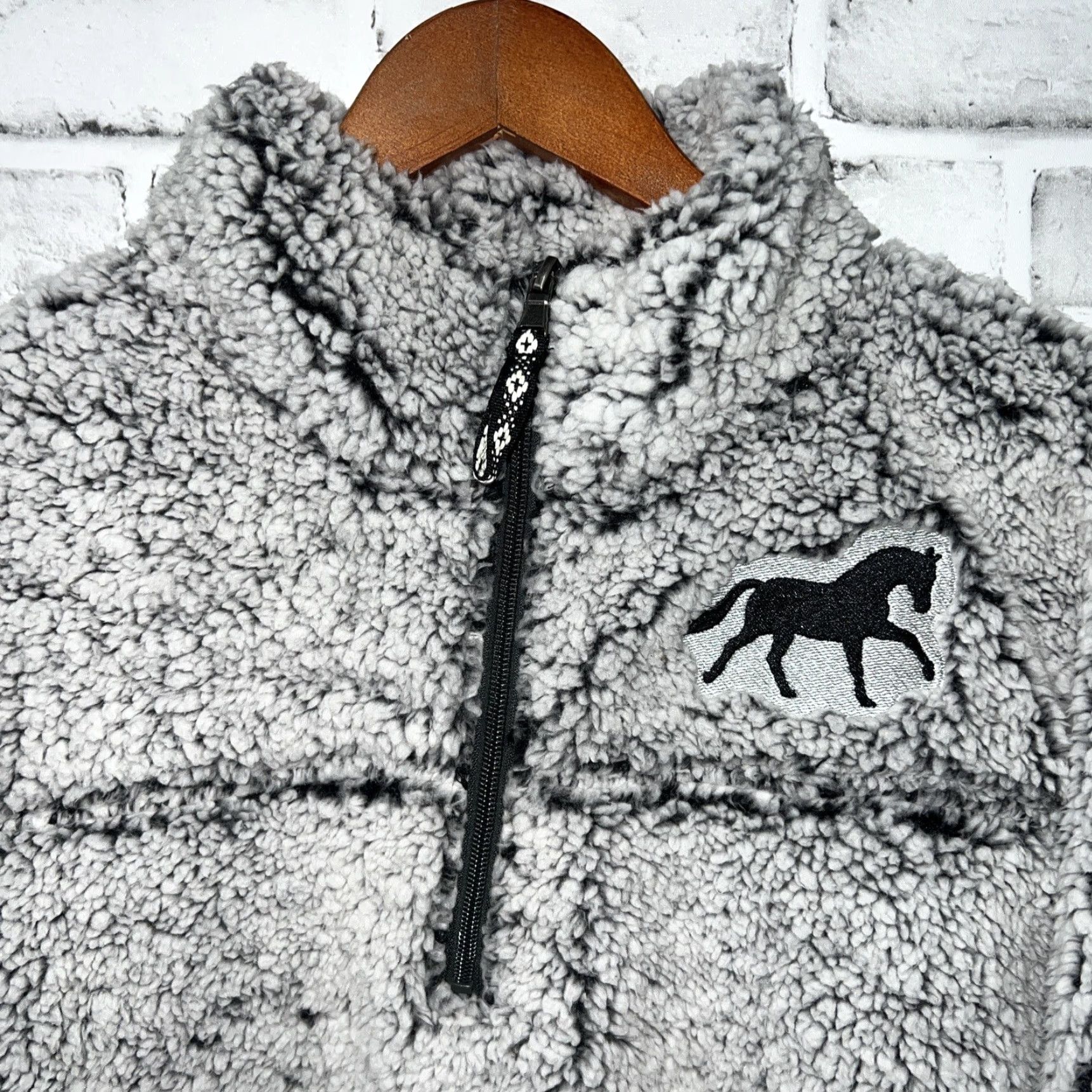 Vintage VINTAGE Back In The Saddle Jacket Womens M Gray Fleece Full-Zip Basic Jacket - M/Womens (if "Vintage" applies). Size M / US 6-8 / IT 42-44 - 2 Thumbnail
