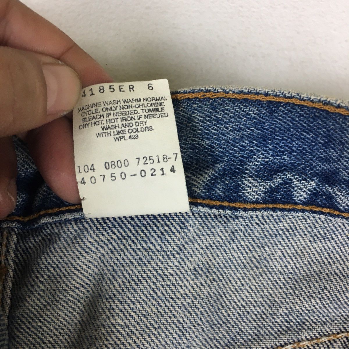 Levi's Vintage y2k Levi’s 550 Relaxed Fit Student Size US 28 / EU 44 - 13 Thumbnail