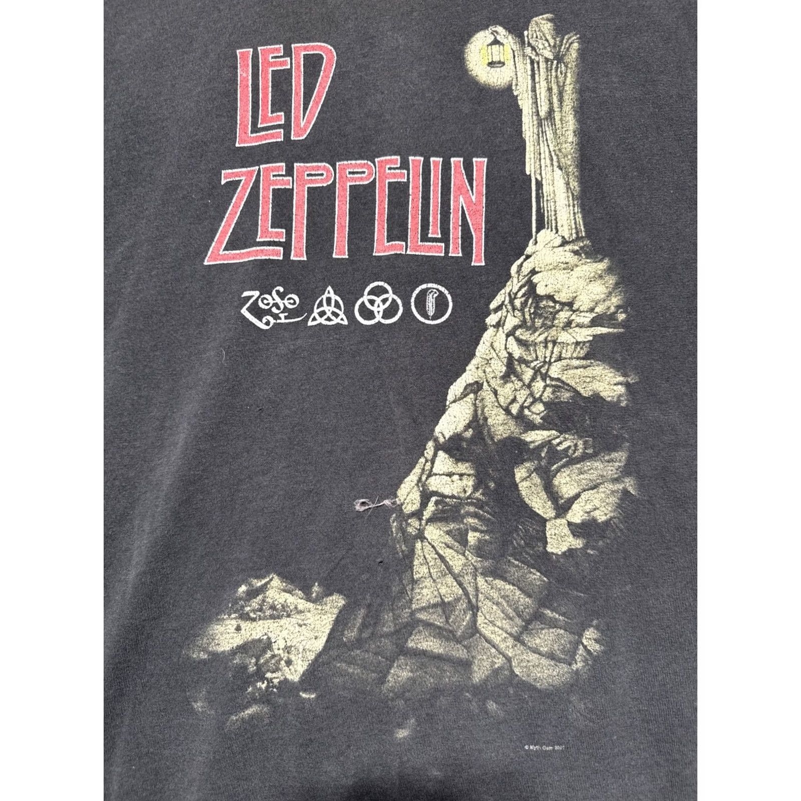 Hanes VINTAGE Led Zeppelin Stairway To Heaven T-Shirt Men XL Black Cotton Distressed Hanes Mens Short Sleeve T-Shirt 2000s Size US XL / EU 56 / 4 - 2 Thumbnail