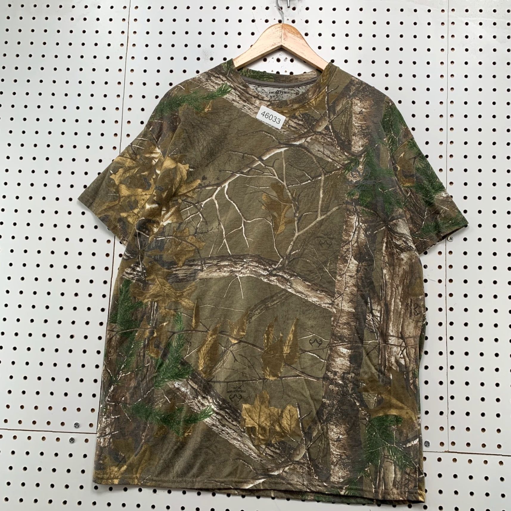 Realtree VINTAGE RealTree Camo Shirt Mens XL Camouflage Hunting Outdoor Short Sleeve Size US XL / EU 56 / 4 - 2 Thumbnail