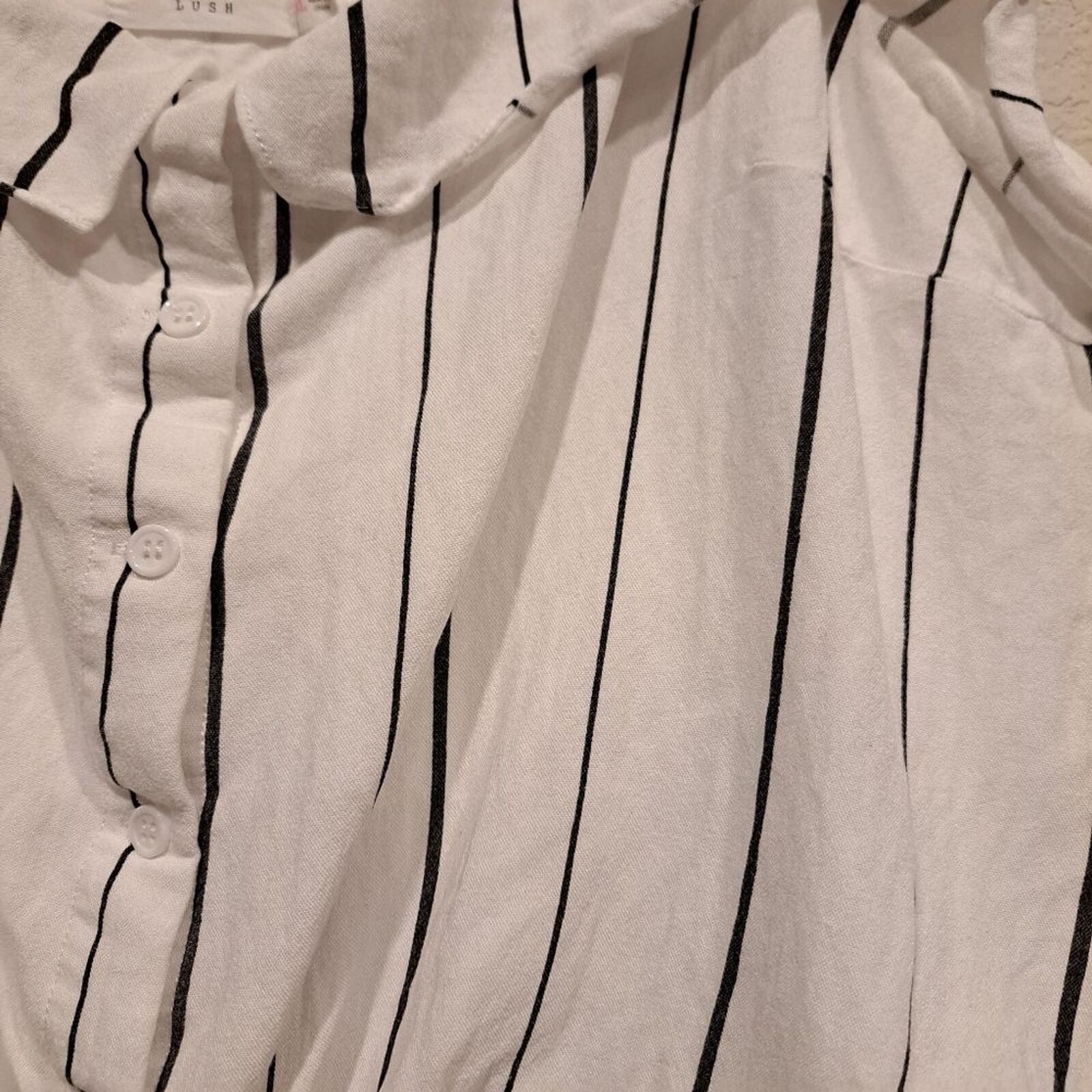 Other Lush Ilona Tie Front Crop Top ruffled white pin stripe XL Size XL / US 12-14 / IT 48-50 - 3 Thumbnail