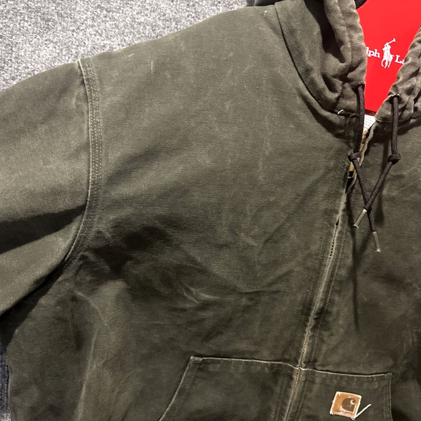 Carhartt VINTAGE Carhartt Quilted Hooded Active Jacket Green Moss J130 MOS Men’s XL Bomber Jacket Mens Green Quilted Hooded Active Jacket Size US XL / EU 56 / 4 - 4 Thumbnail