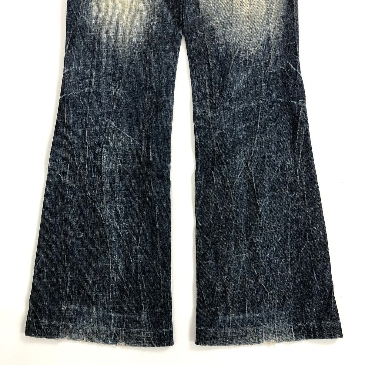 If Six Was Nine × Le Grande Bleu (L.G.B.) × Vintage Vintage Lolita Exotic Flared Jeans Distressed Faded Denim Size US 27 - 17 Thumbnail