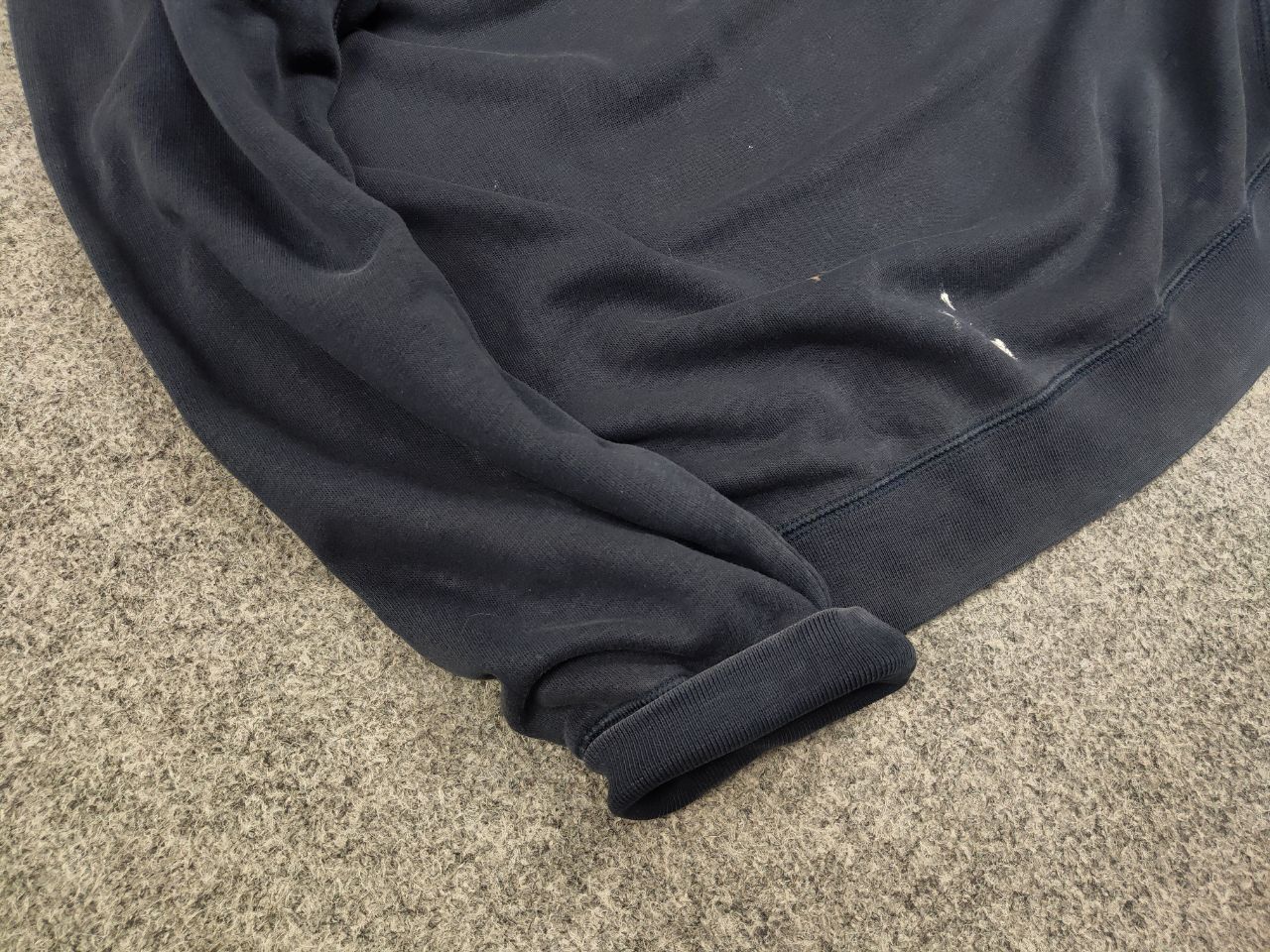 Nike Vintage 90's Nike center embroidered distressed Sweatshirt Size US S / EU 44-46 / 1 - 6 Thumbnail