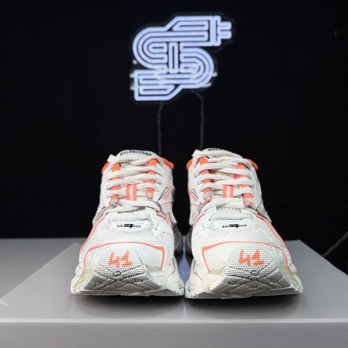 Balenciaga Balenciaga Runner White / Tangerine Size US 8.5 / EU 41-42 - 5 Thumbnail