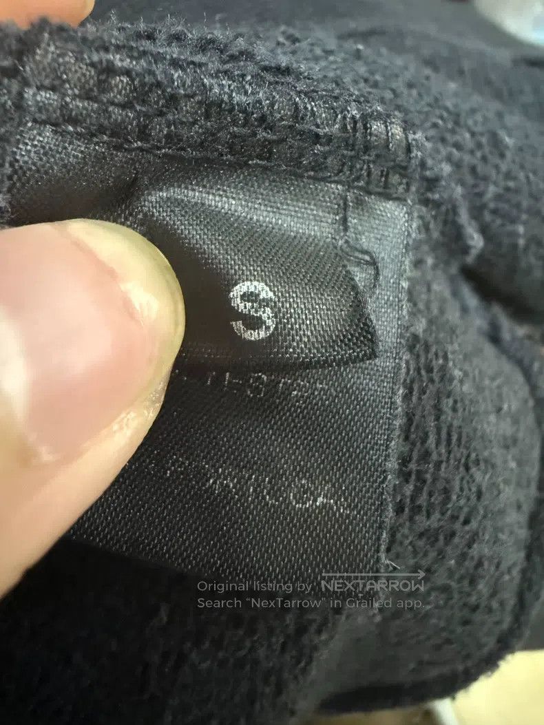 Vetements Vetements Reversible Hoodie Size US S / EU 44-46 / 1 - 5 Thumbnail