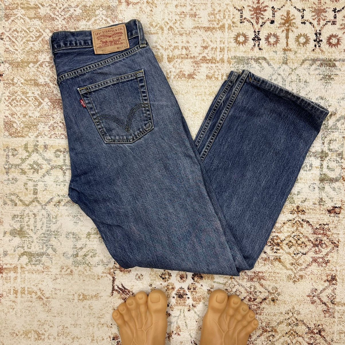 Levi's Vintage Clothing × Vintage Vintage Levi’s 751 Jeans W34xL32 Pants Old Money Y2K Size US 34 / EU 50 - 1 Thumbnail