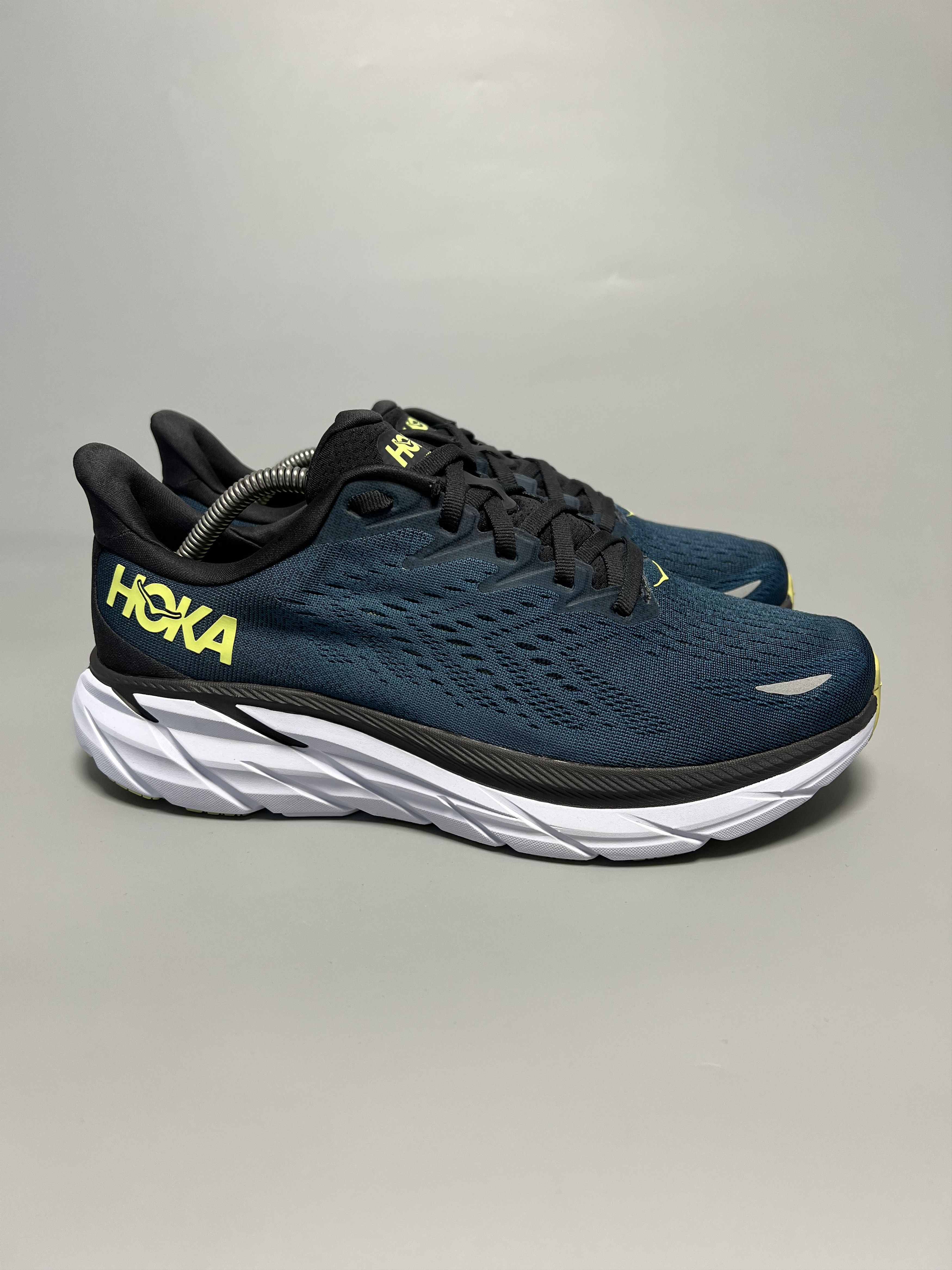 Hoka 8.5 EE Hoka One One Clifton 8 Wide Running Shoes Size US 8.5 / IT 38.5 - 2 Thumbnail