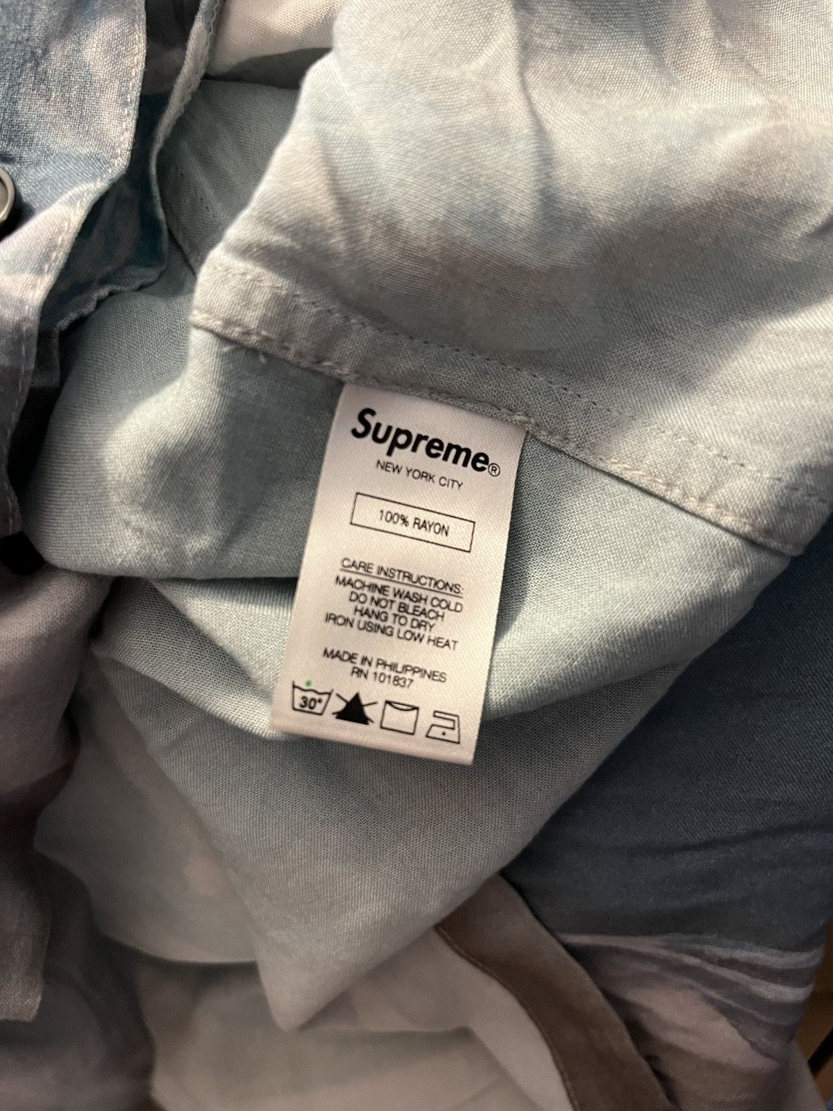 Supreme SS20 Supreme Fuck rayon button up Size US M / EU 48-50 / 2 - 4 Thumbnail
